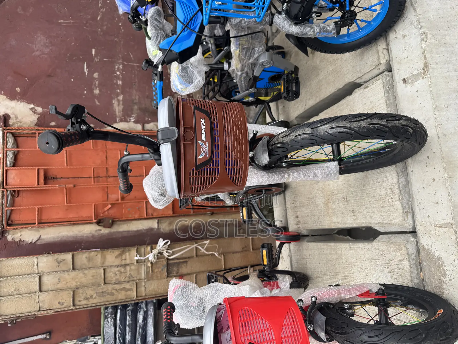 Unisex Bicycle+Helmet for Young Children Age (4-9years)