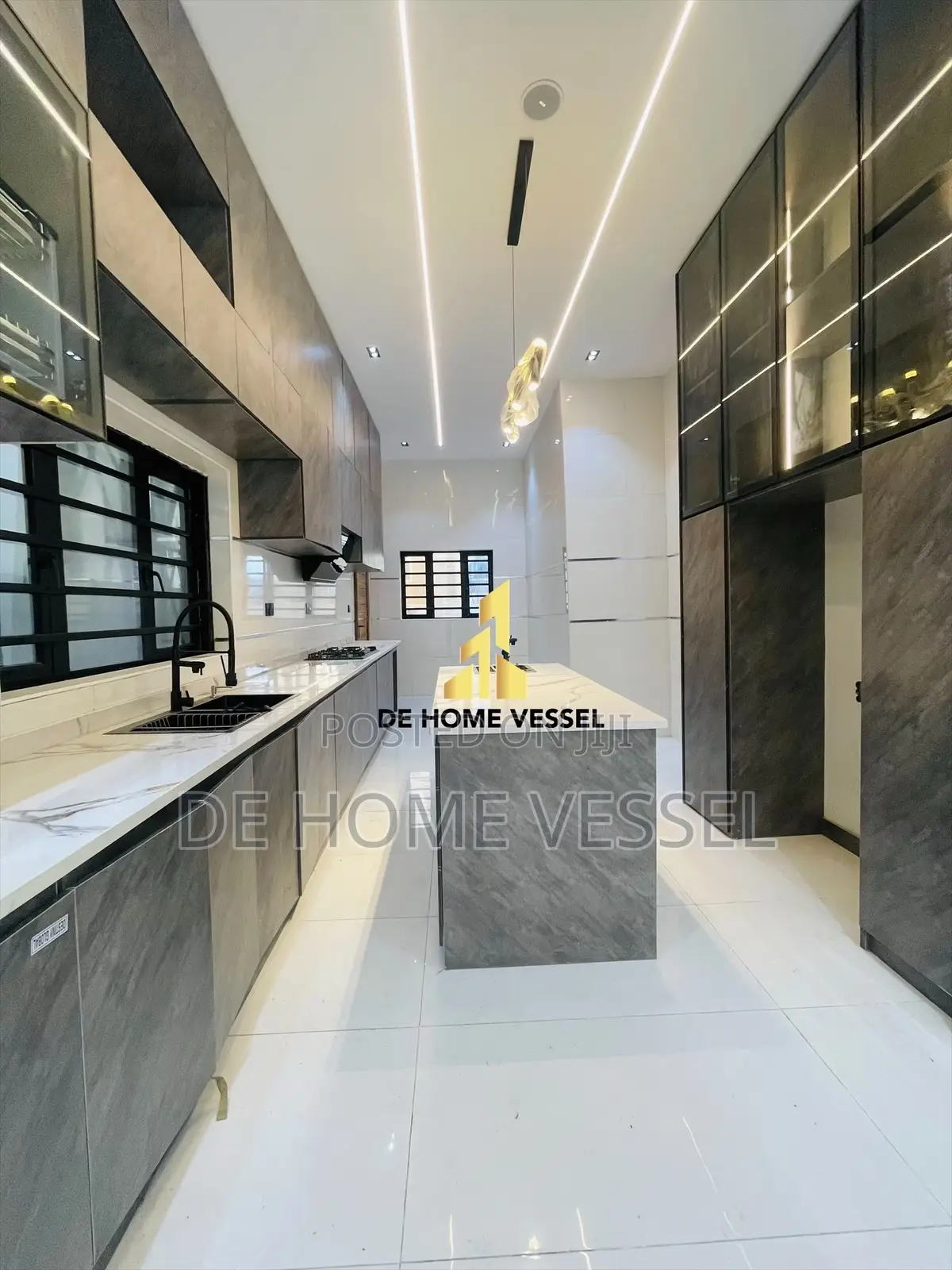 5bdrm Duplex in Ajah for sale