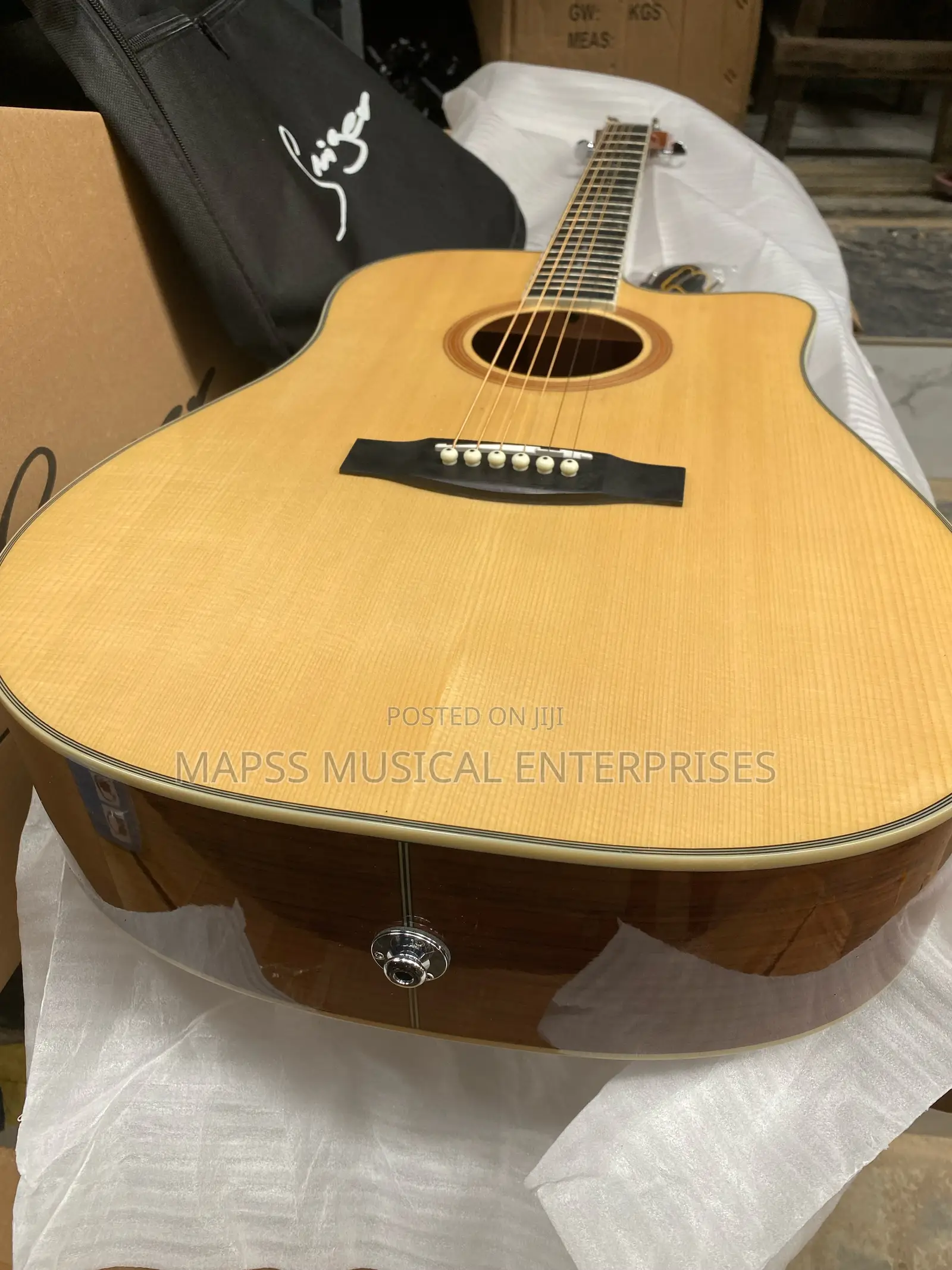 Smiger Dreadnought Cutaway Semi Acoustic Guitar