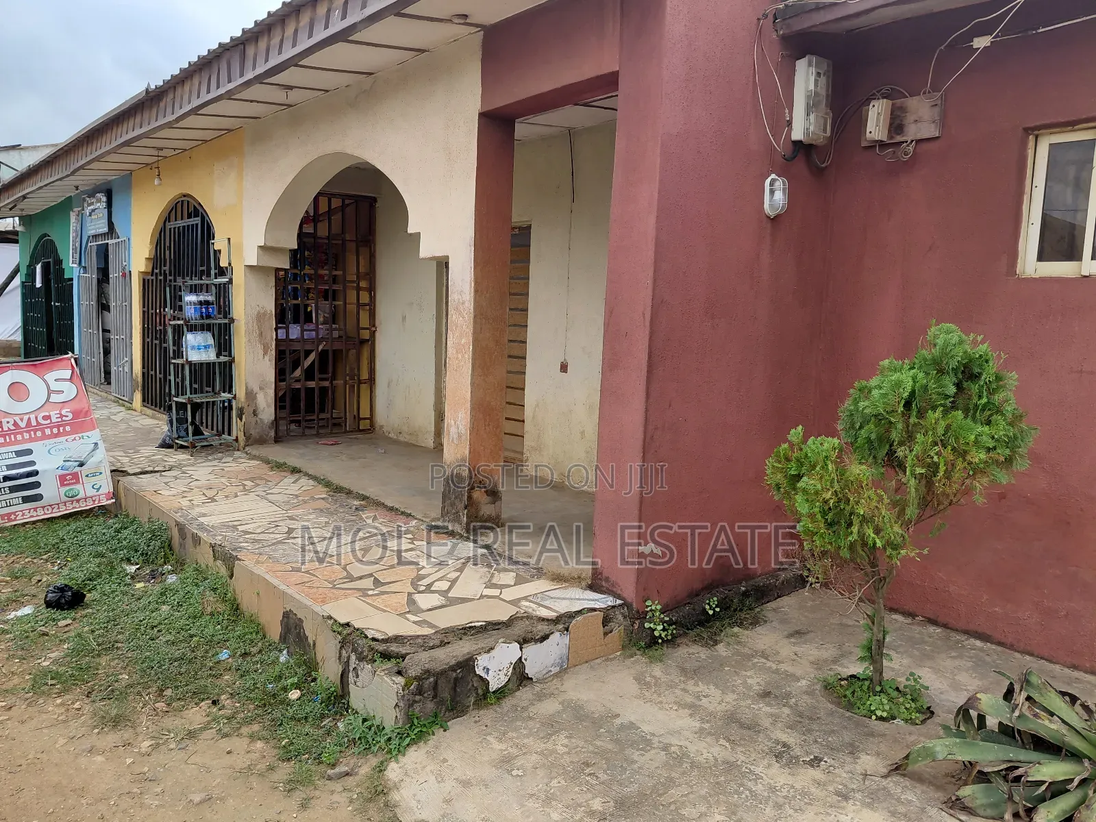 Full Plots Ayobo With 4 Lockup Shops in Fron