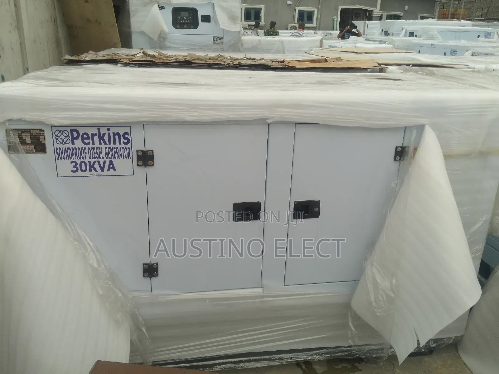 England Perkins 30kva Soundproof Engine