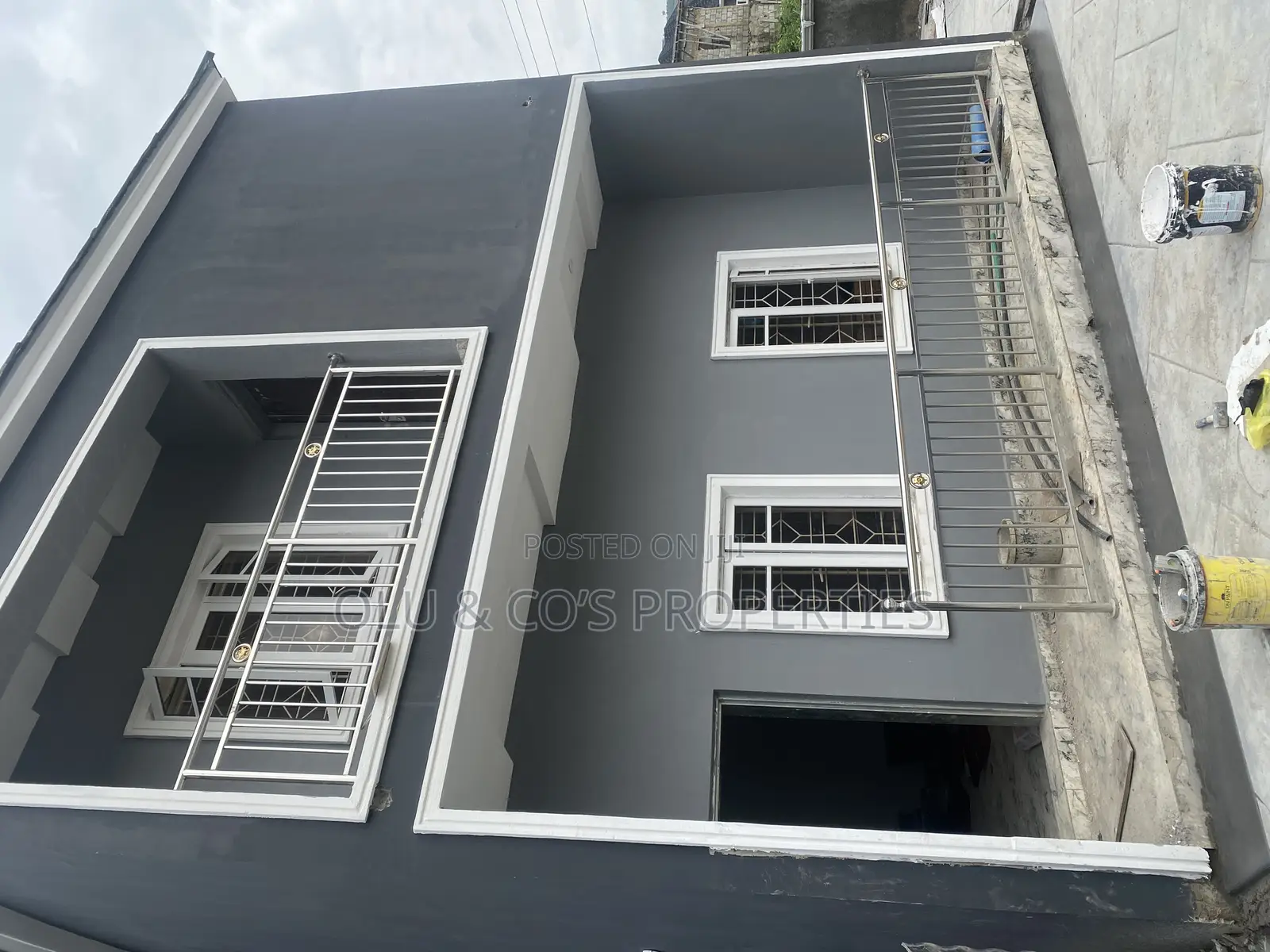 3bdrm Duplex in Leisure Court Estate, Lugbe District for rent