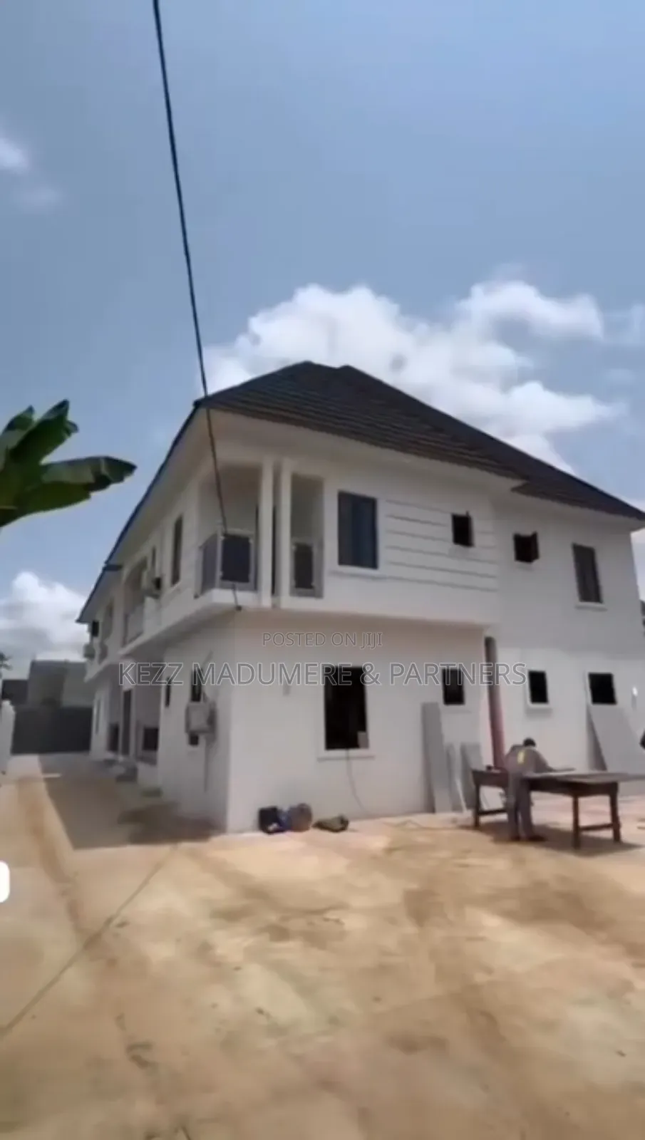 4bdrm Block of Flats in Sars Road , Port for sale