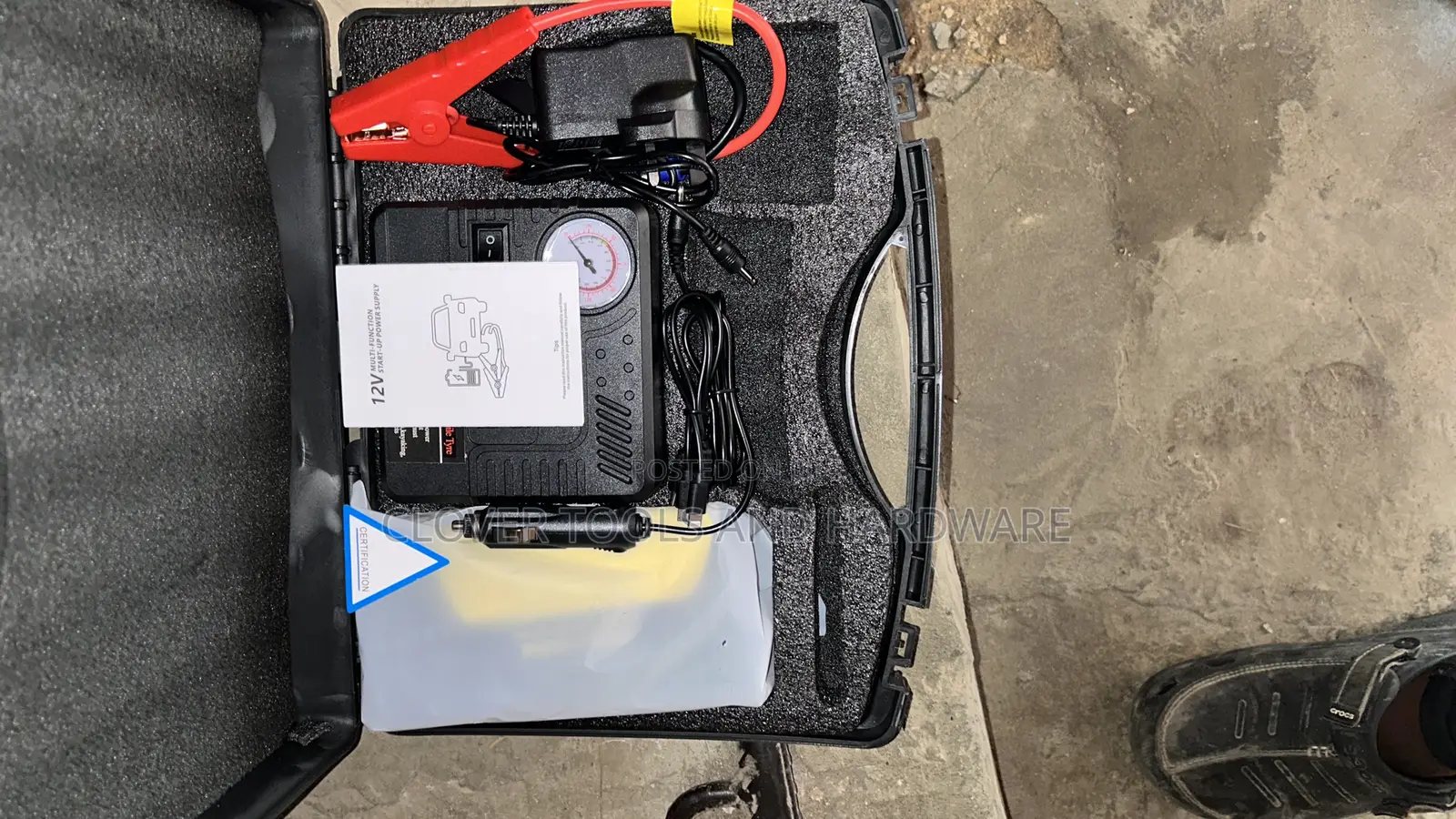 High Power Jump Starter and Automobile