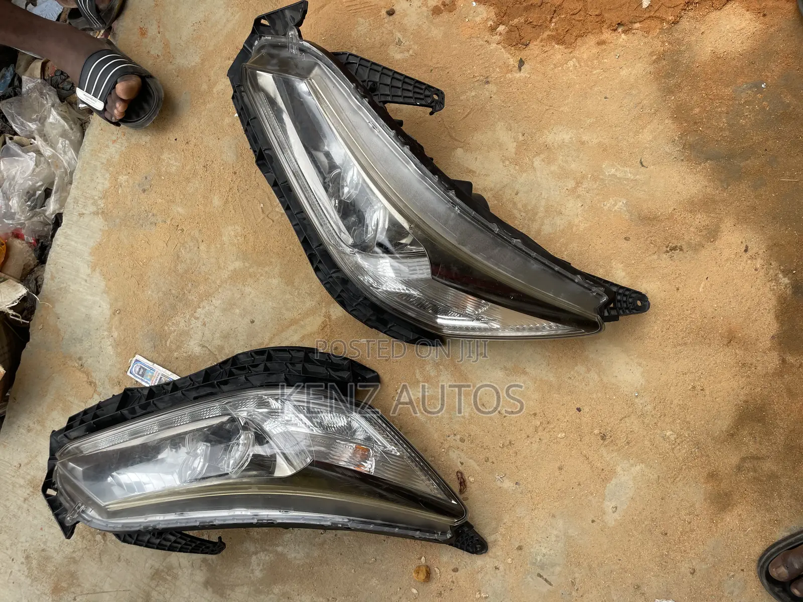 Headlamp for Honda Accord 2013 Model Fancy Type (Yahoo)