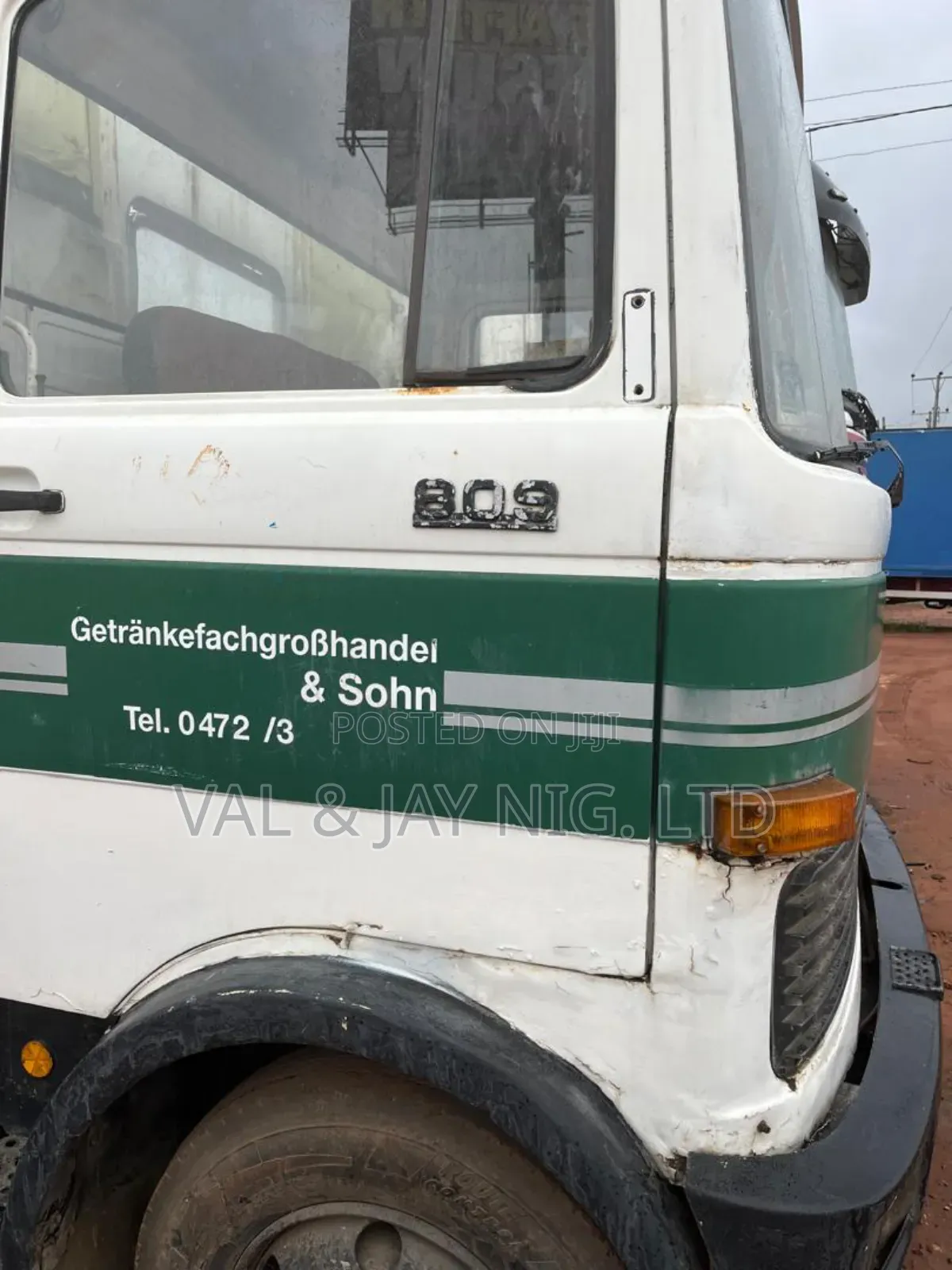 Mercedes Benz 809 Cap and Chassis Rigid Truck - Foreign Use