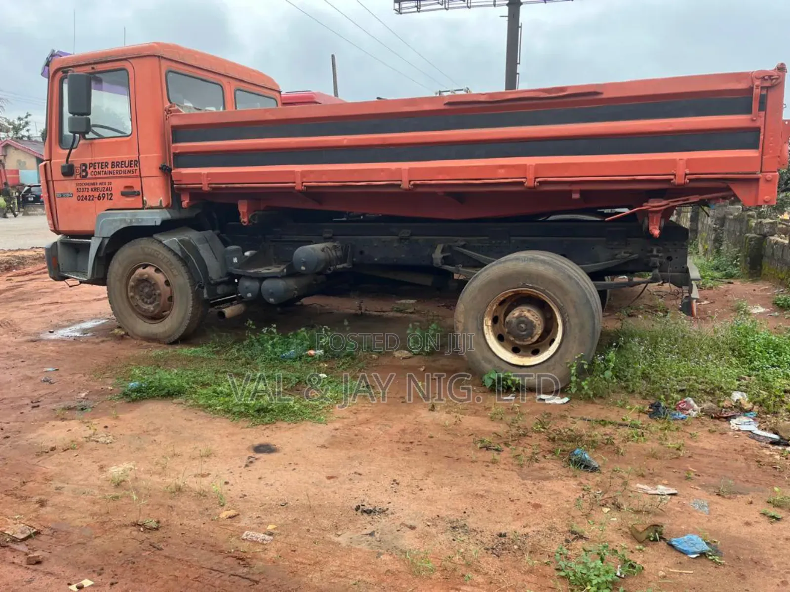 Man Diesel Commander Tipper Truck - 6 Tyres - Foreign Use