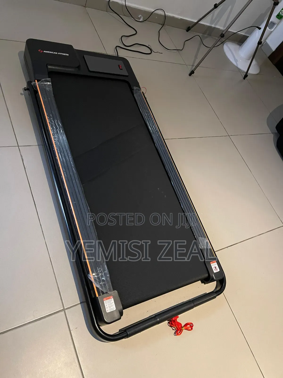 Fordable American Fitness Walk-Pad Platform Treadmill