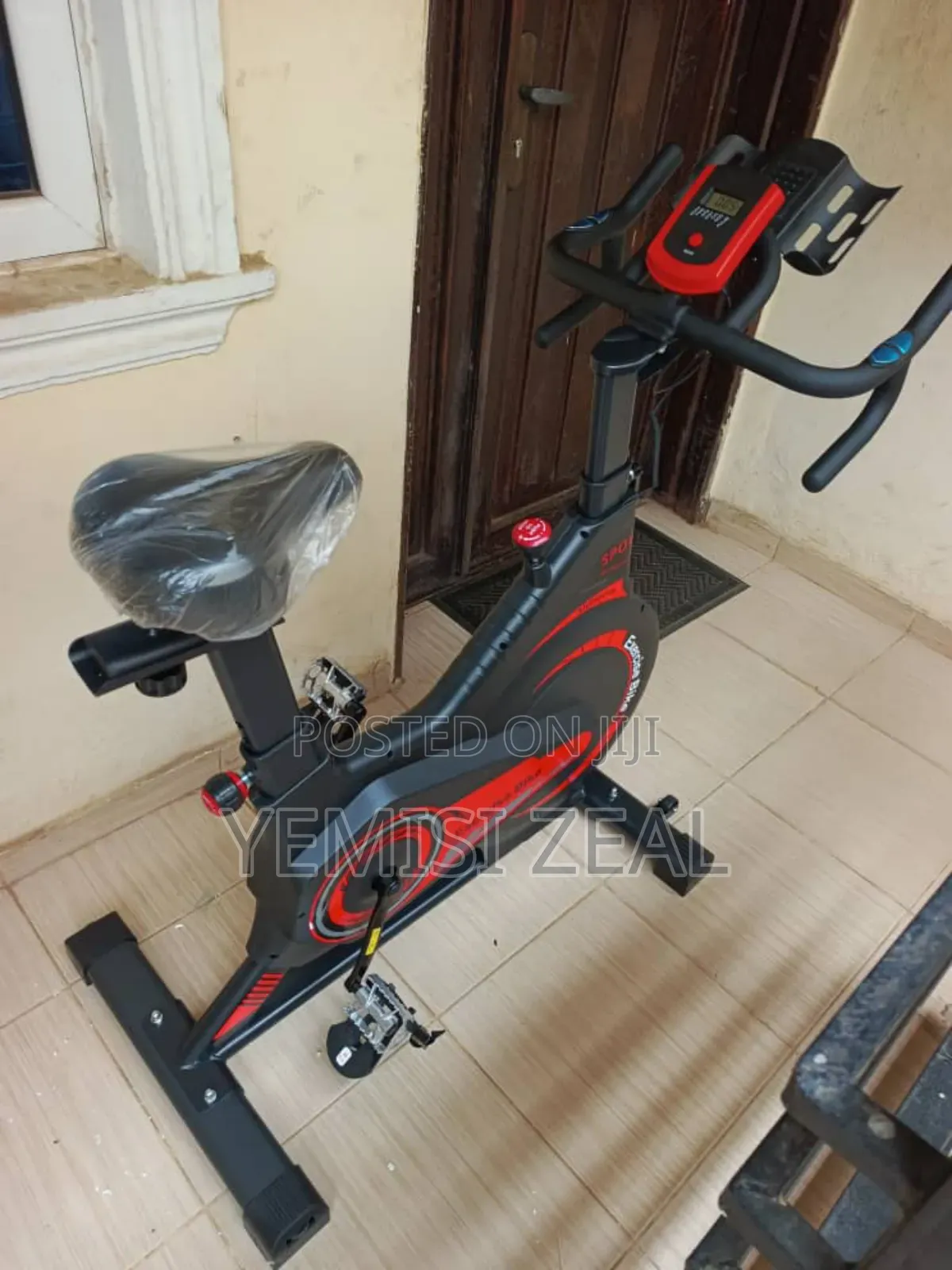 Commerical Spinning Bike With 150kg User Weight
