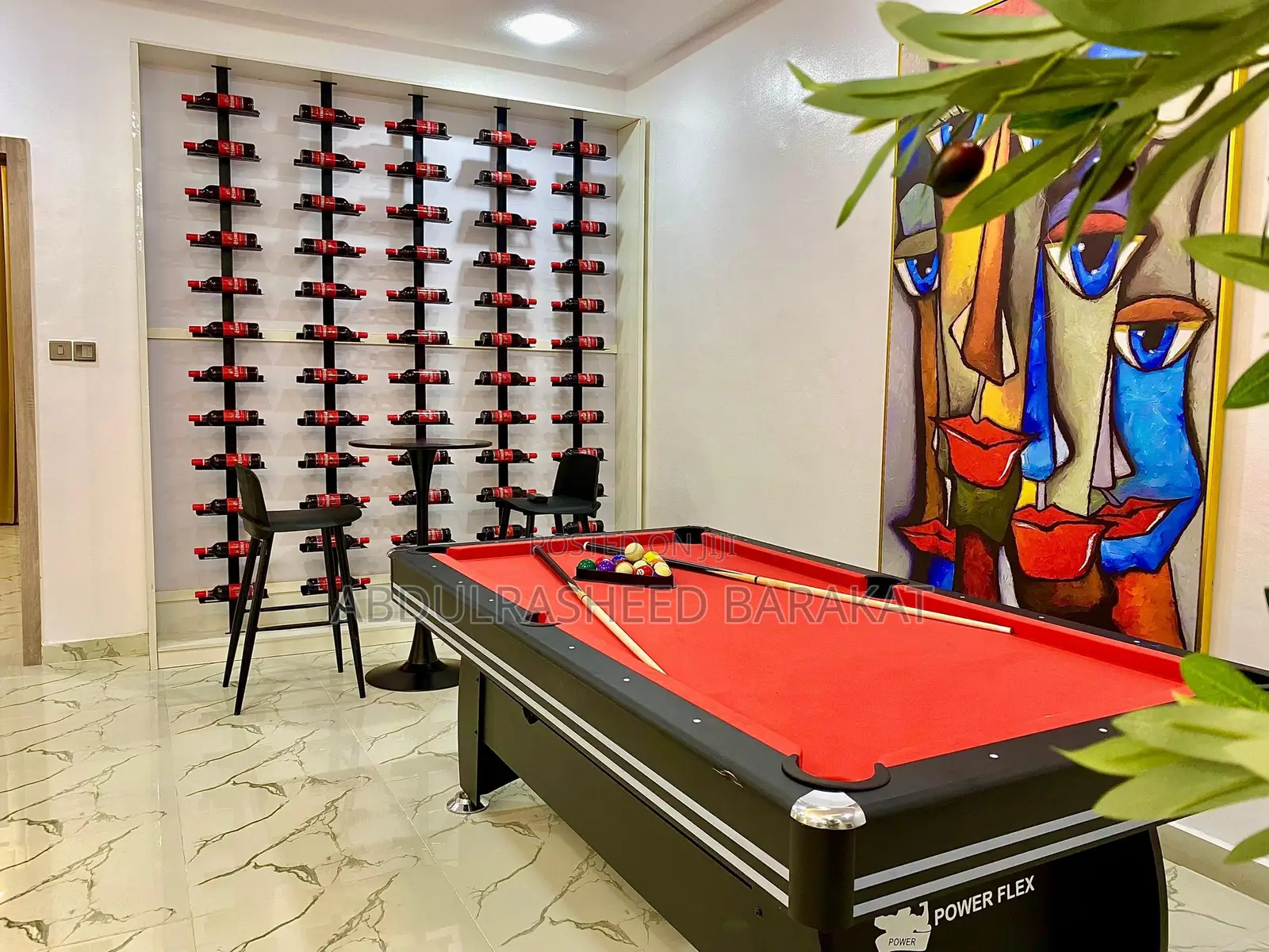 Luxury Two Bedroom Apartment With Pool Gym Snooker Football Pitch