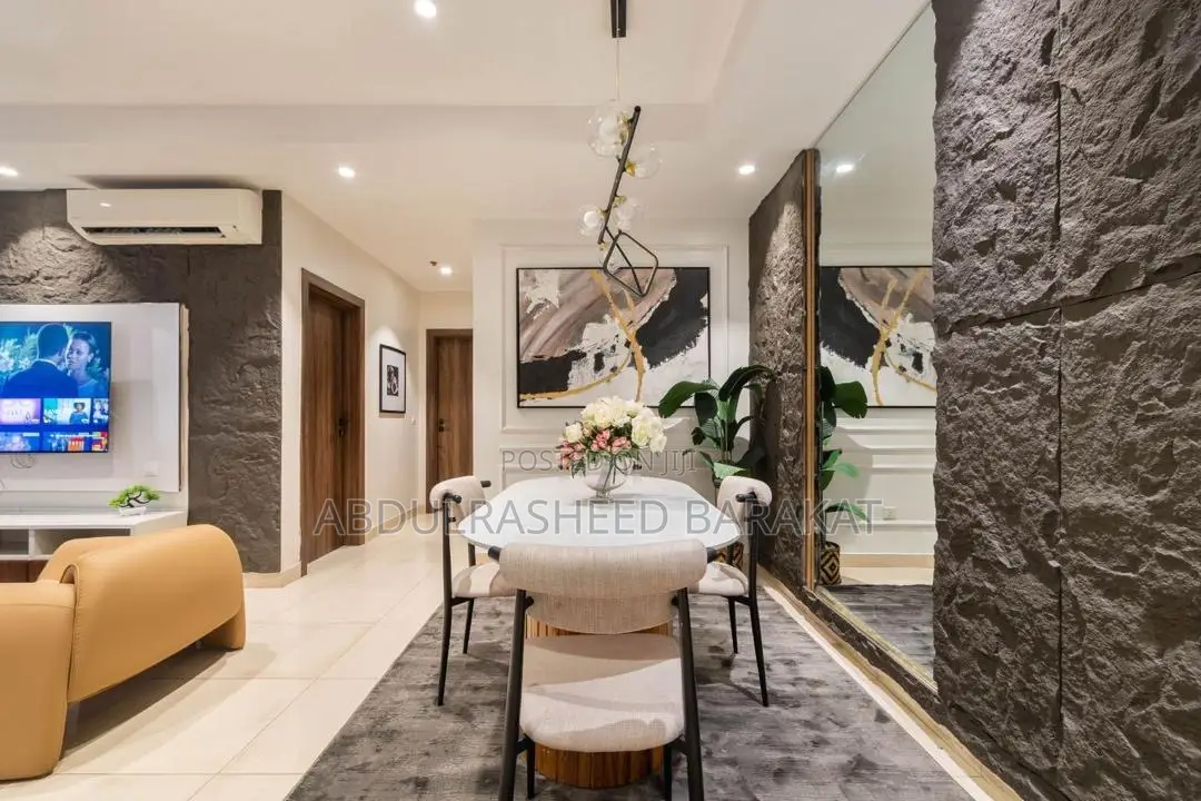 Luxury Two Bedroom Apartment With Ps5 Pool Gym Balcony City View