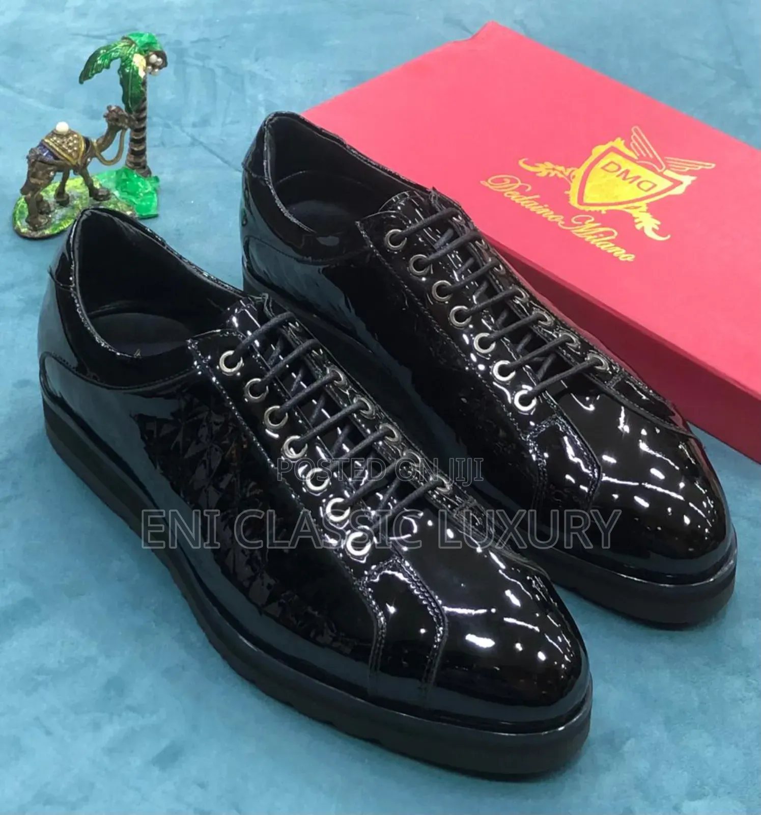 Pure Quality Luxury Men's Lace Up Flat Shoes Well Branded Package