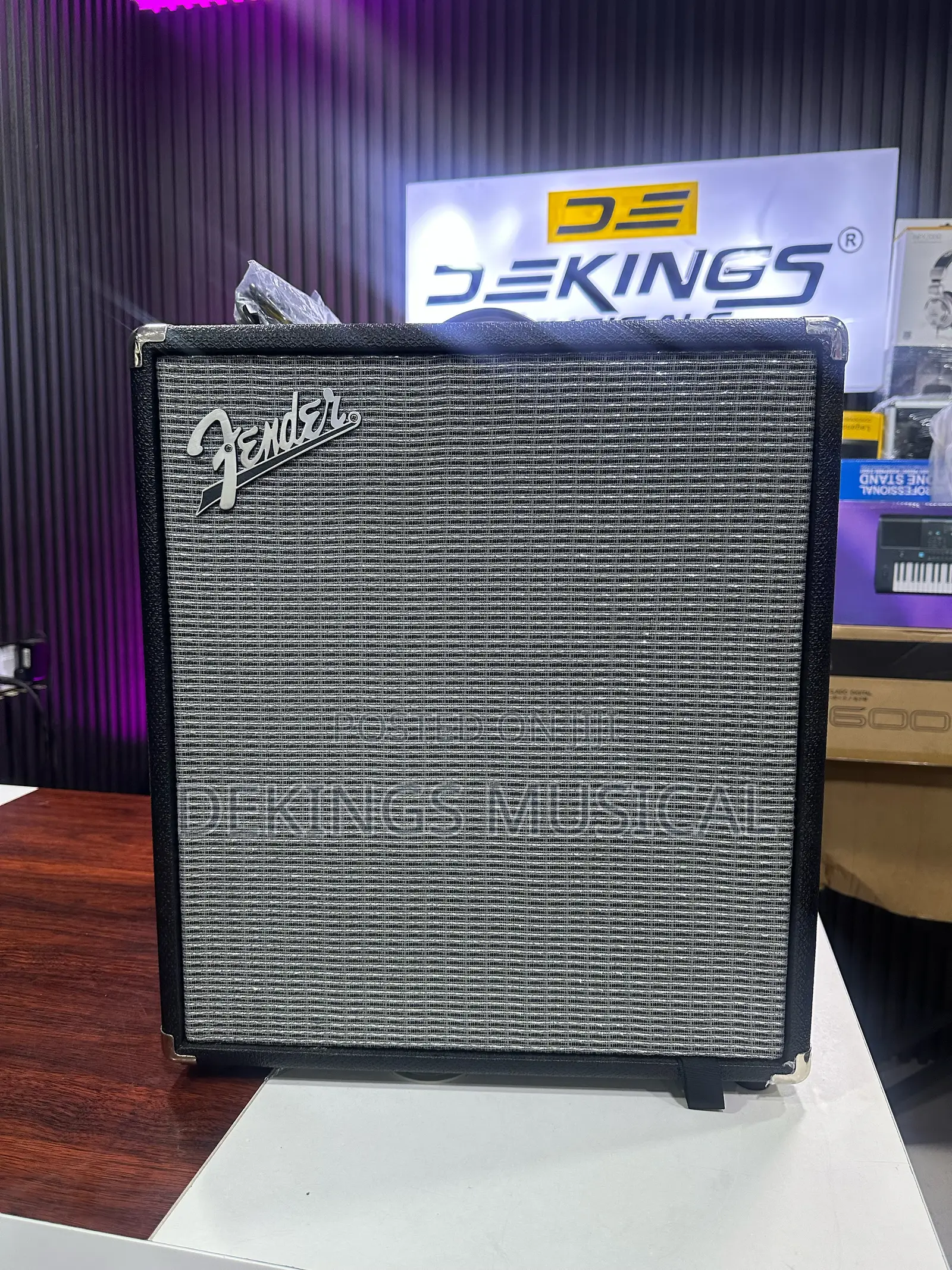 Fender Rumble 100 V3 Bass Guitar Combo Amplifier