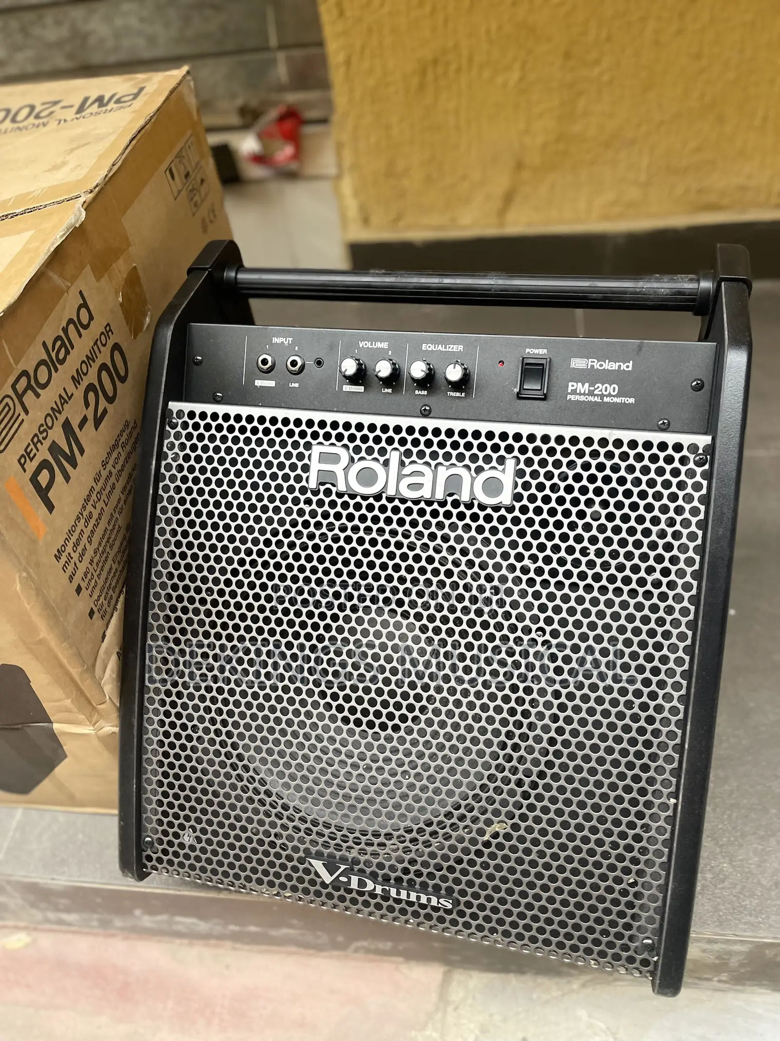 Roland Pm-200 Compact Electronic v-Drum Set Monitor, 180-Watt