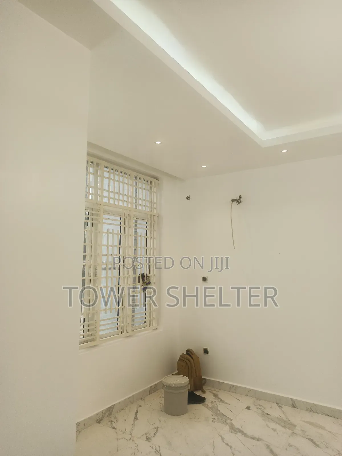4bdrm Townhouse / Terrace in None, Guzape District for rent
