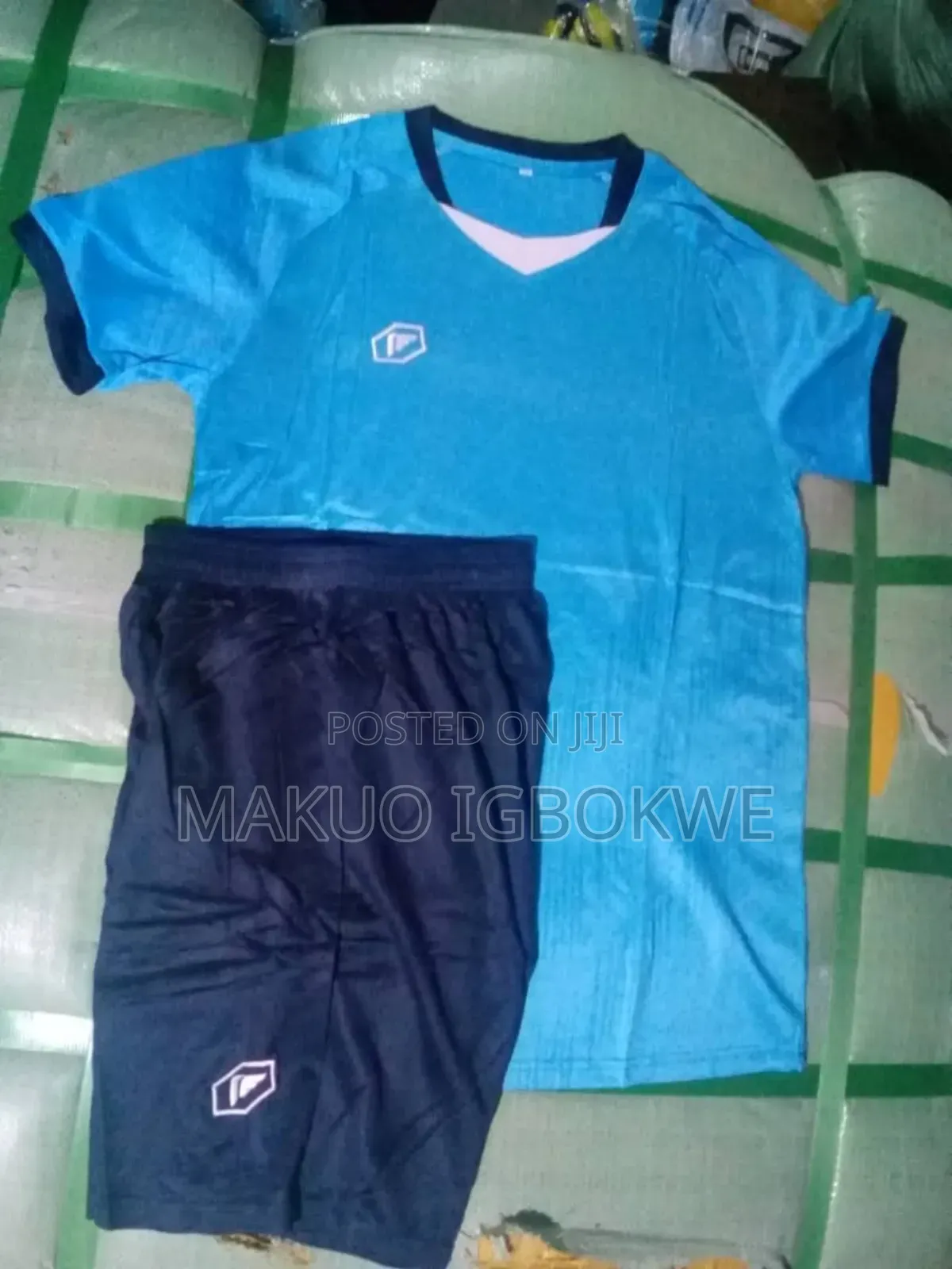 Adult Quality Top and Shorts Jerseys Set Different Designs