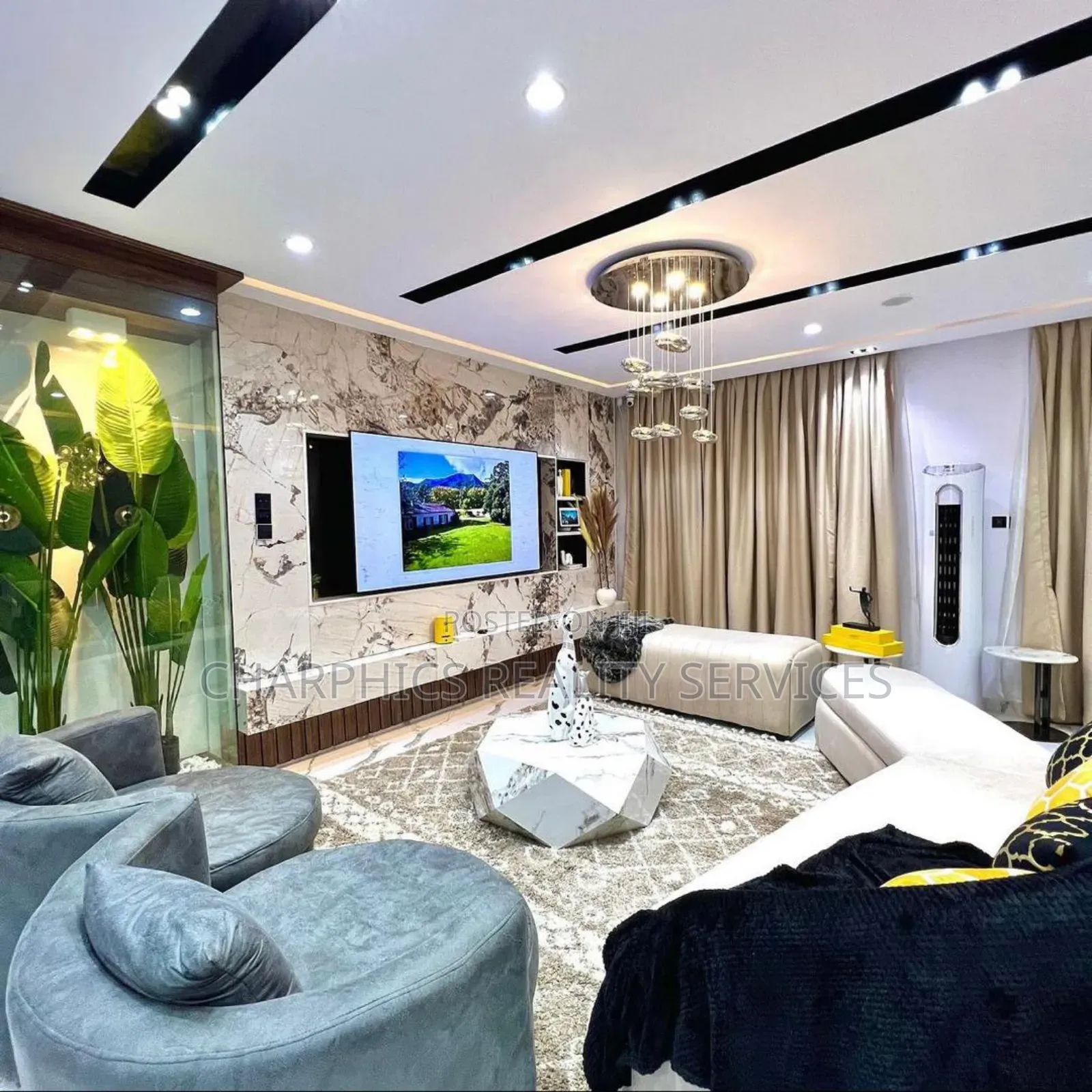 Furnished 3bdrm Apartment in Osapa london for sale