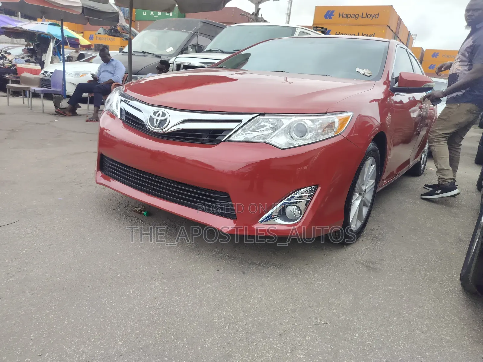 Toyota Camry XLE 4dr Sedan w/Prod. End 11/13 (2.5L 4cyl 6A) 2014 Red