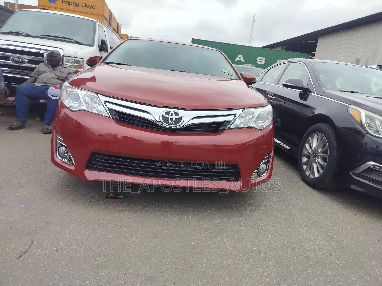 Toyota Camry XLE 4dr Sedan w/Prod. End 11/13 (2.5L 4cyl 6A) 2014 Red