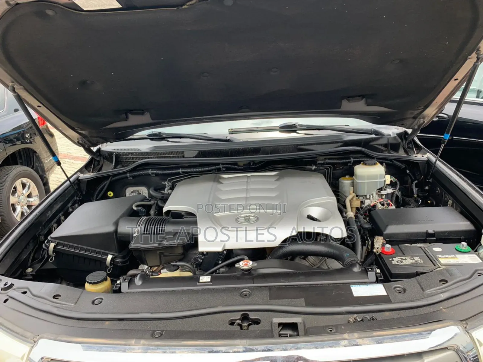 Toyota Land Cruiser 4.5 V8 VXR 2013 Gray
