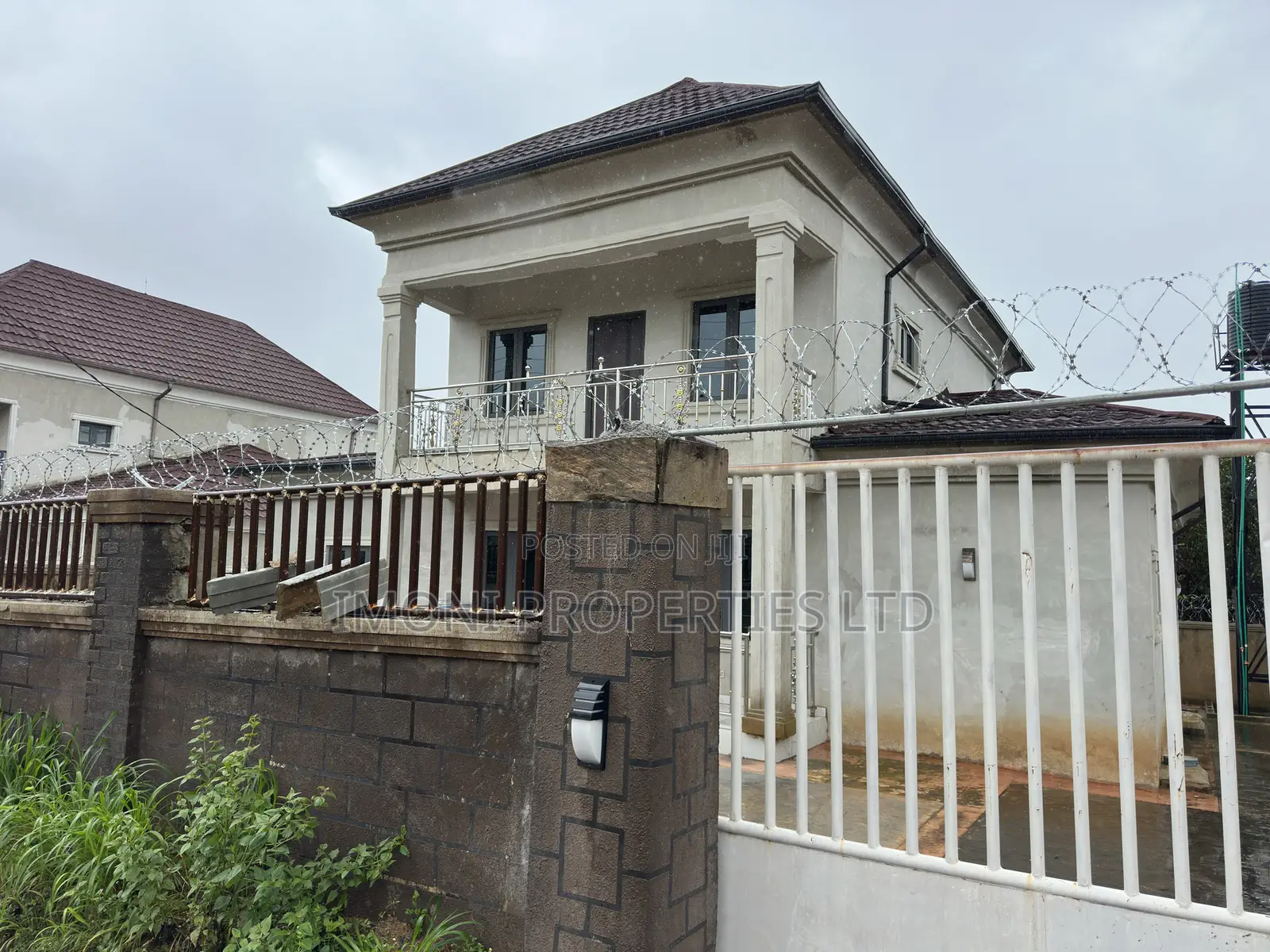 4bdrm Duplex in Palm Beach Estate, Ushafa for sale