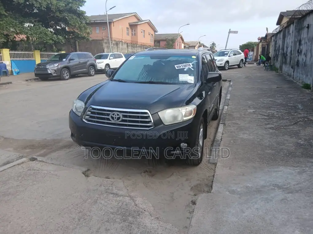 Toyota Highlander Limited 2010 Black