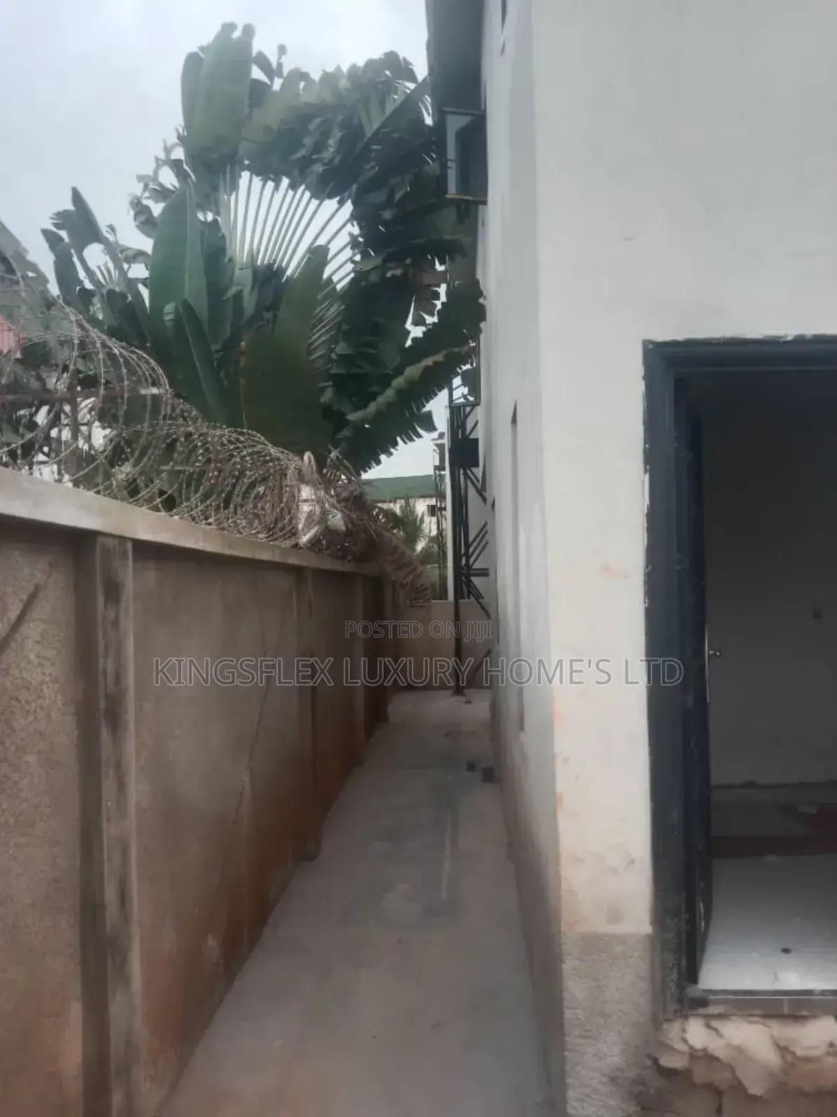4bdrm Duplex in Enugu for sale