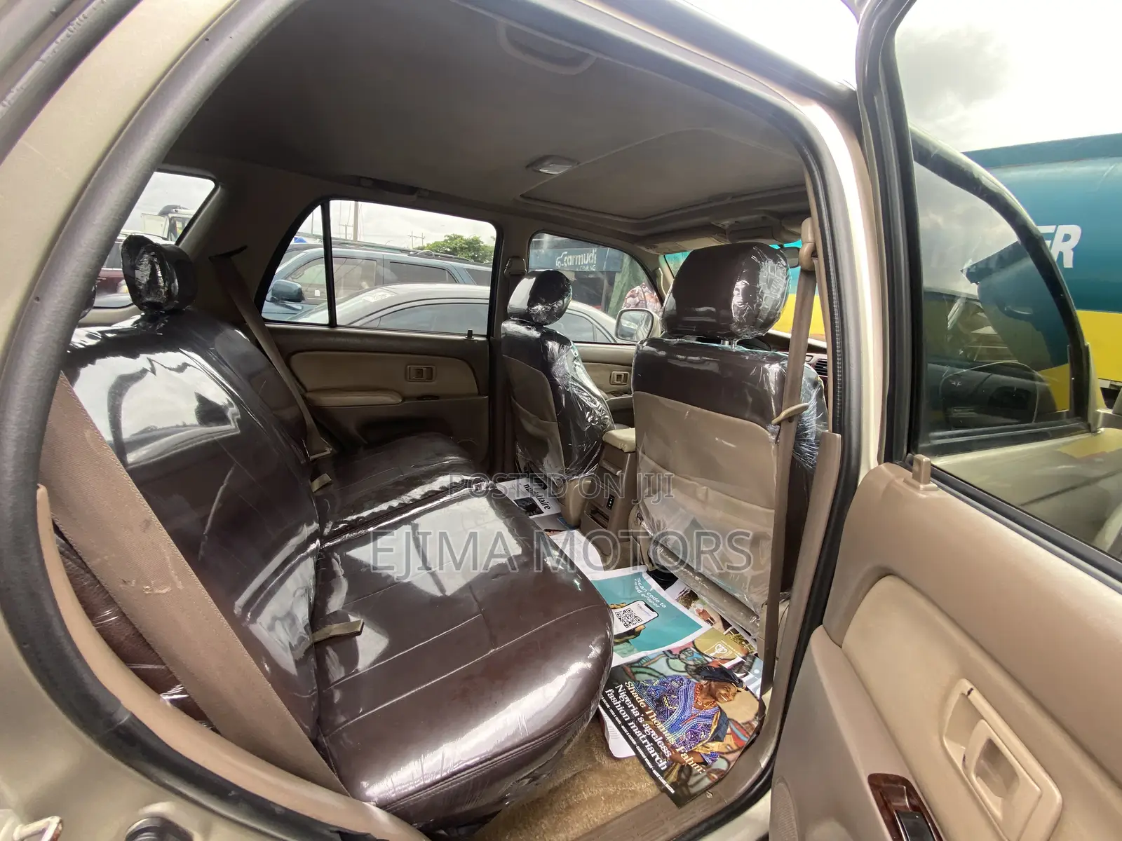 Toyota 4-Runner 2001 Gold