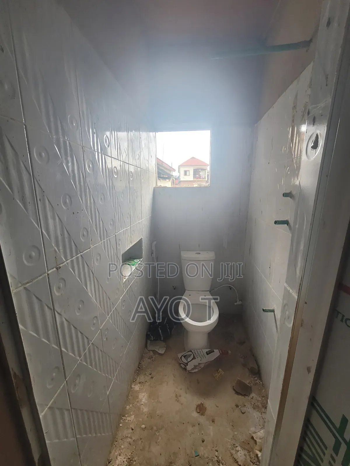 Studio Apartment in Bariga for rent