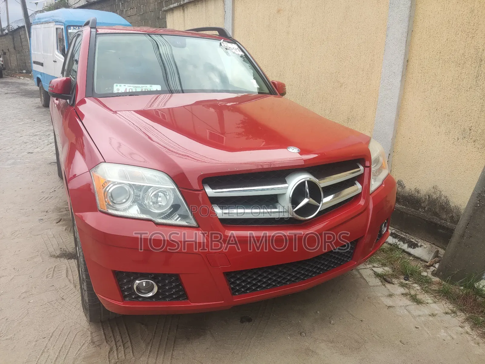 Mercedes-Benz GLK-Class 350 4MATIC 2011 Red