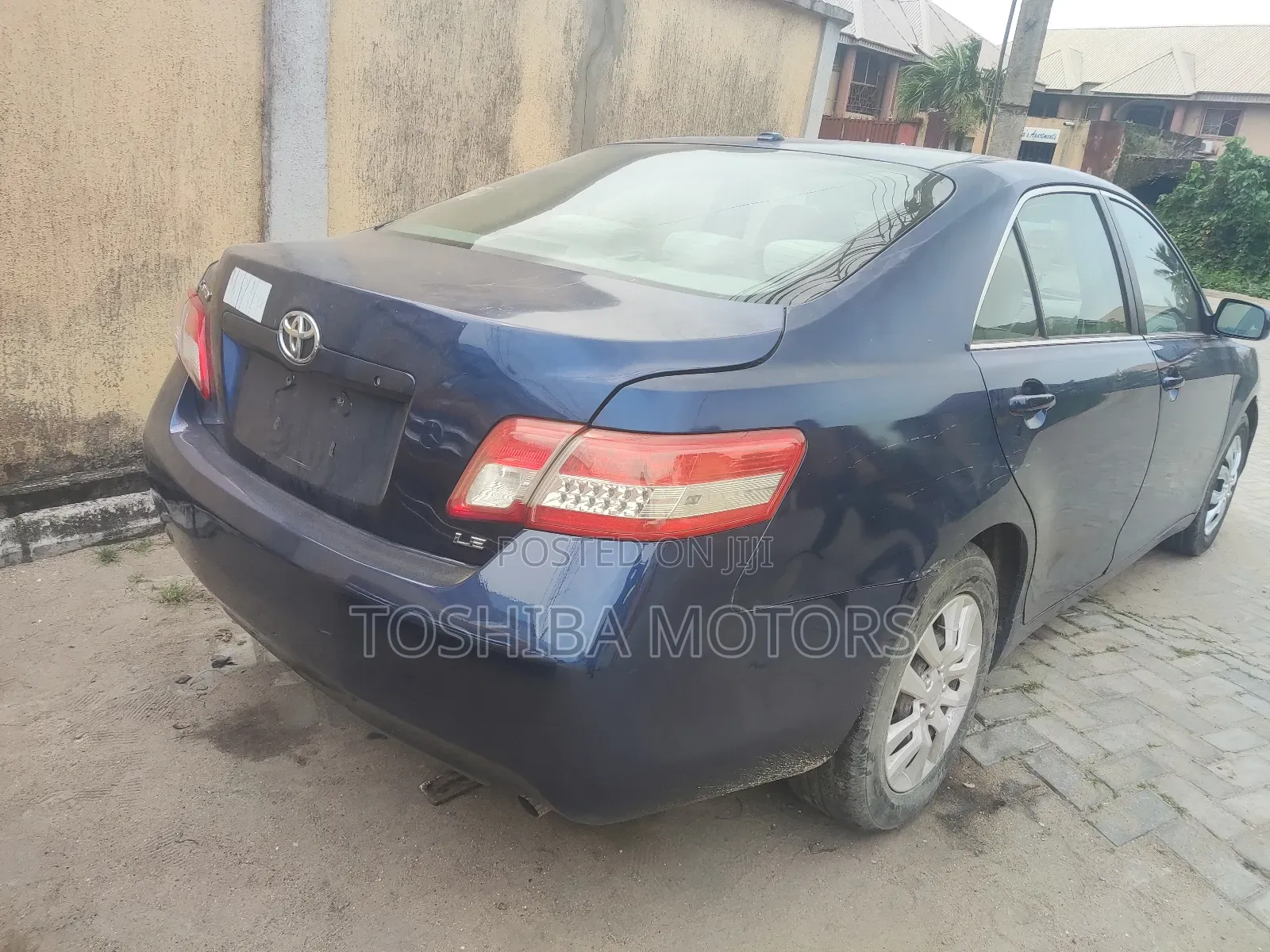 Toyota Camry LE 4dr Sedan (2.5L 4cyl 6AM) 2010 Blue