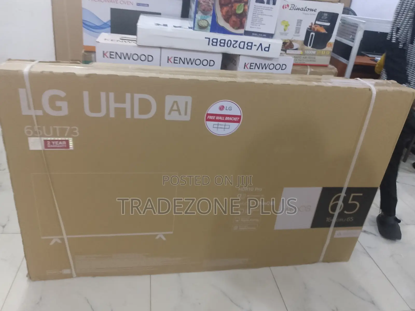 Sleek 65′′ Lg Tv With Bluetooth 5.0 Wi‐Fi
