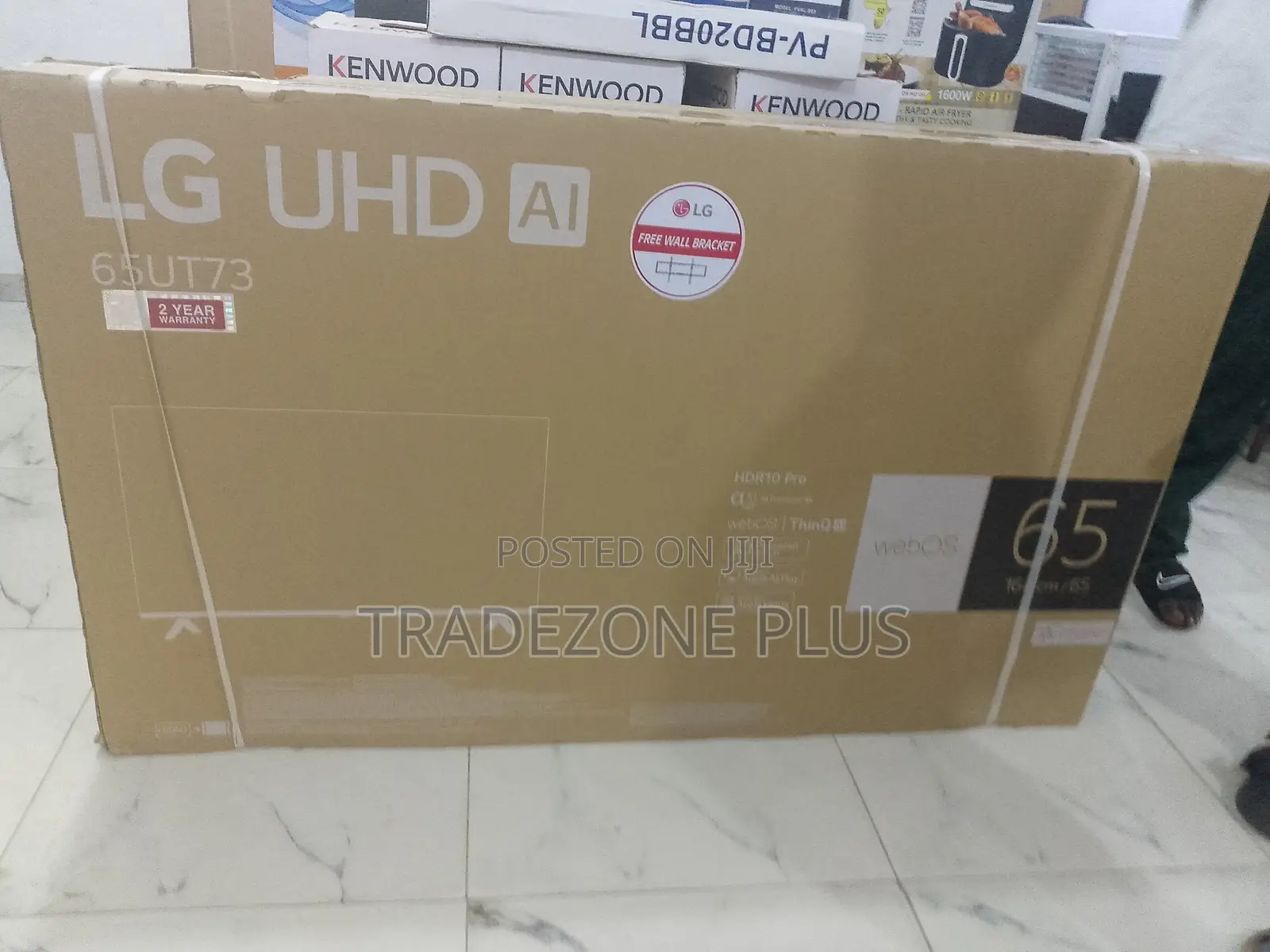 Sleek 65′′ Lg Tv With Bluetooth 5.0 Wi‐Fi