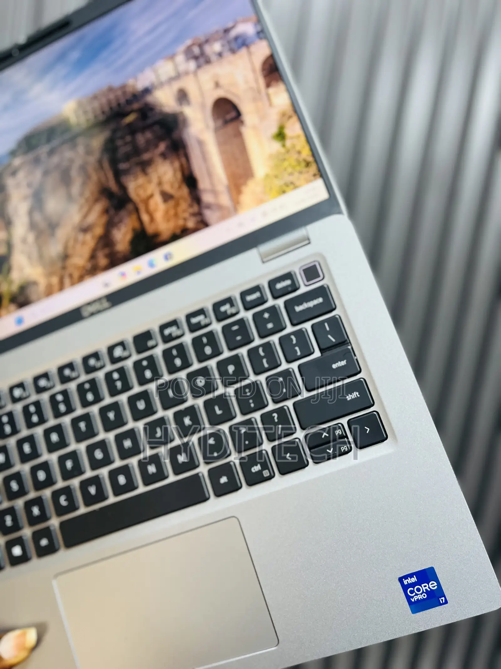 Laptop Dell Latitude 5420 16GB Intel Core i7 SSD 512GB