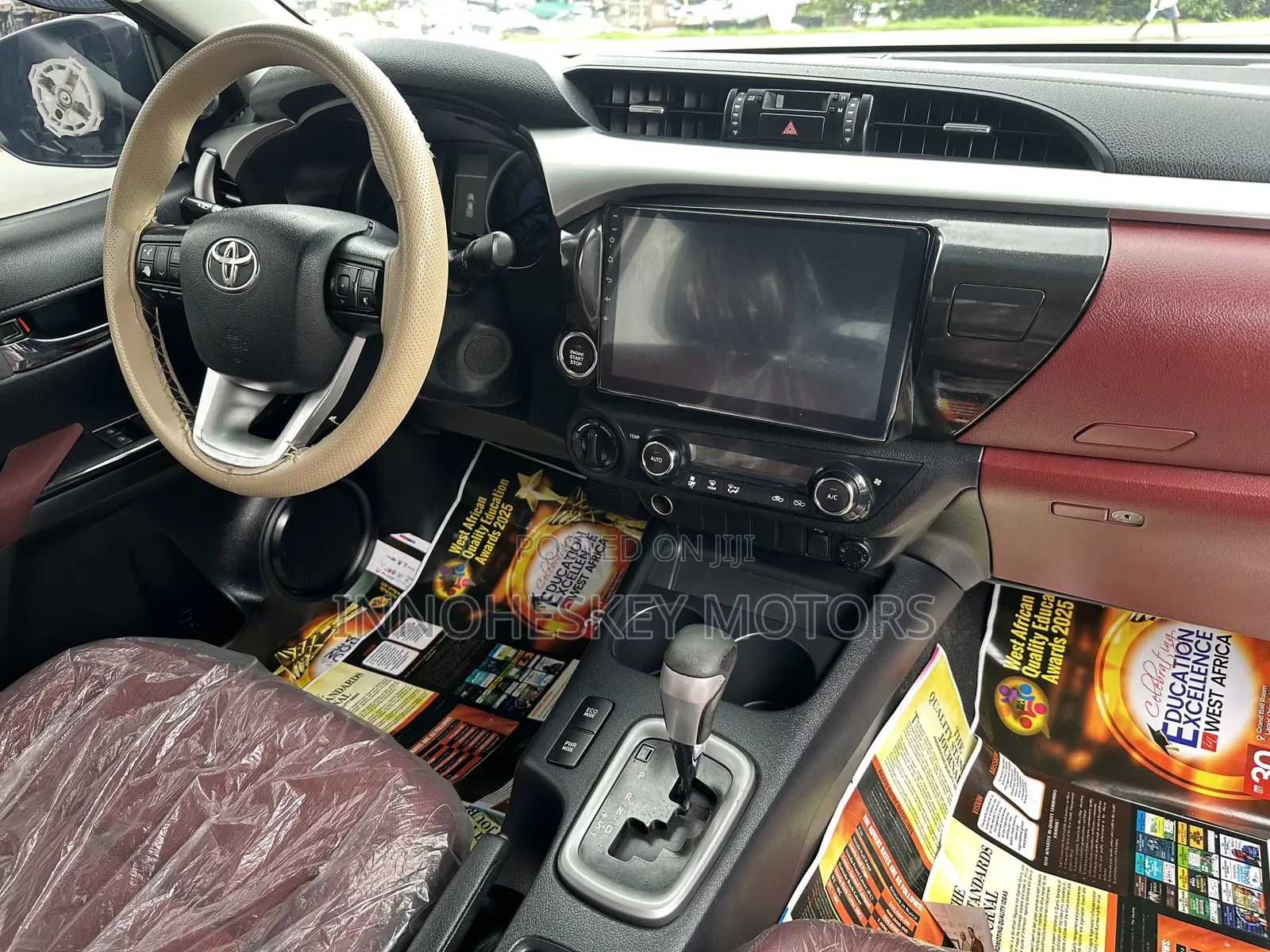 Toyota Hilux SR5 4x4 2016 Black