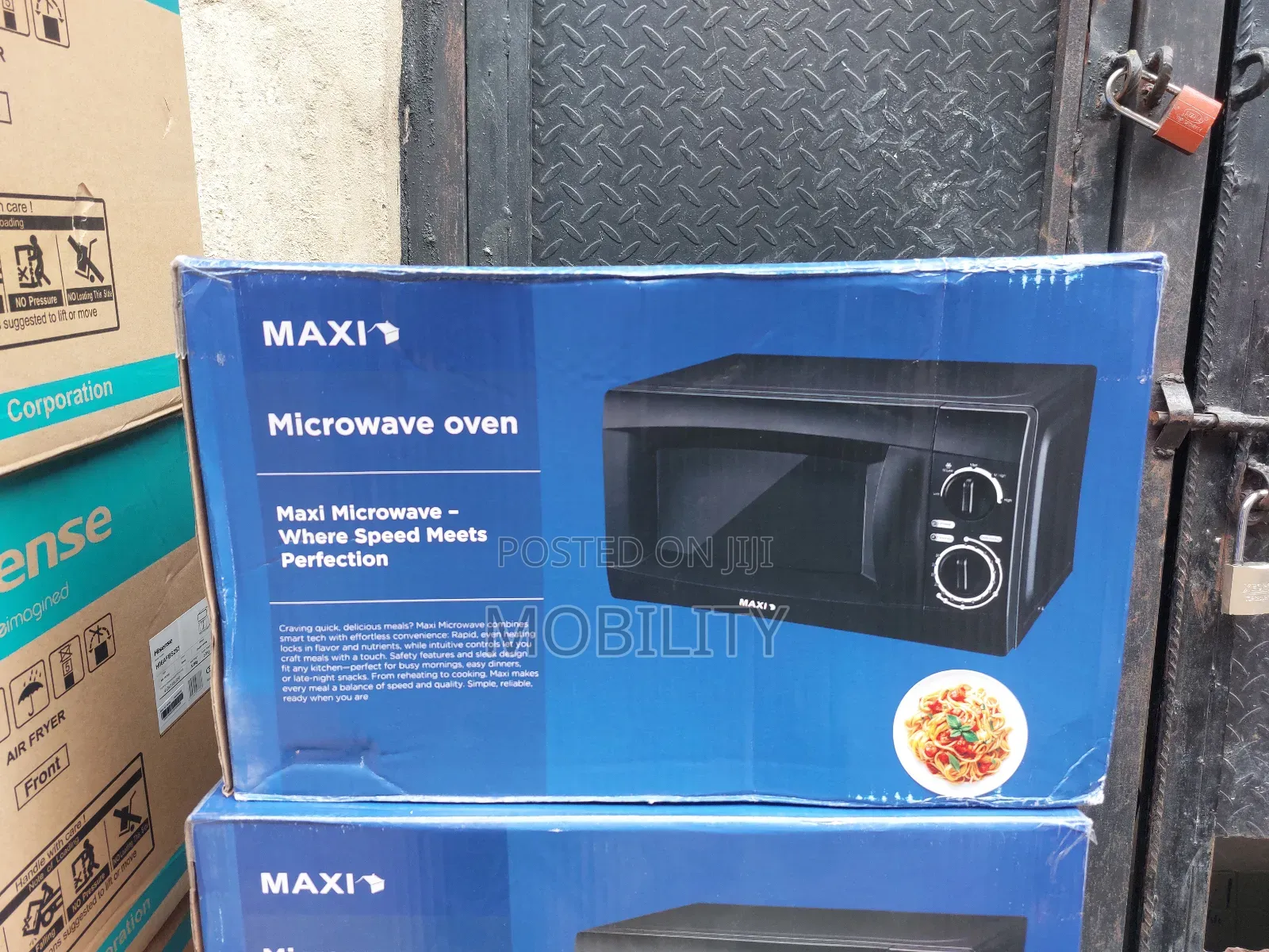 Maxi Microwave ,Manual With Auto Rotating