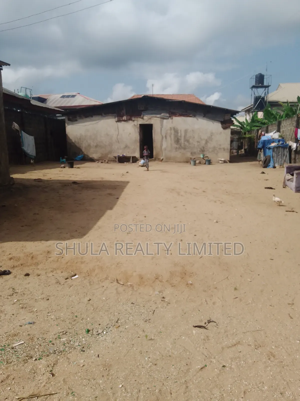4bdrm House in Okokomaiko for sale