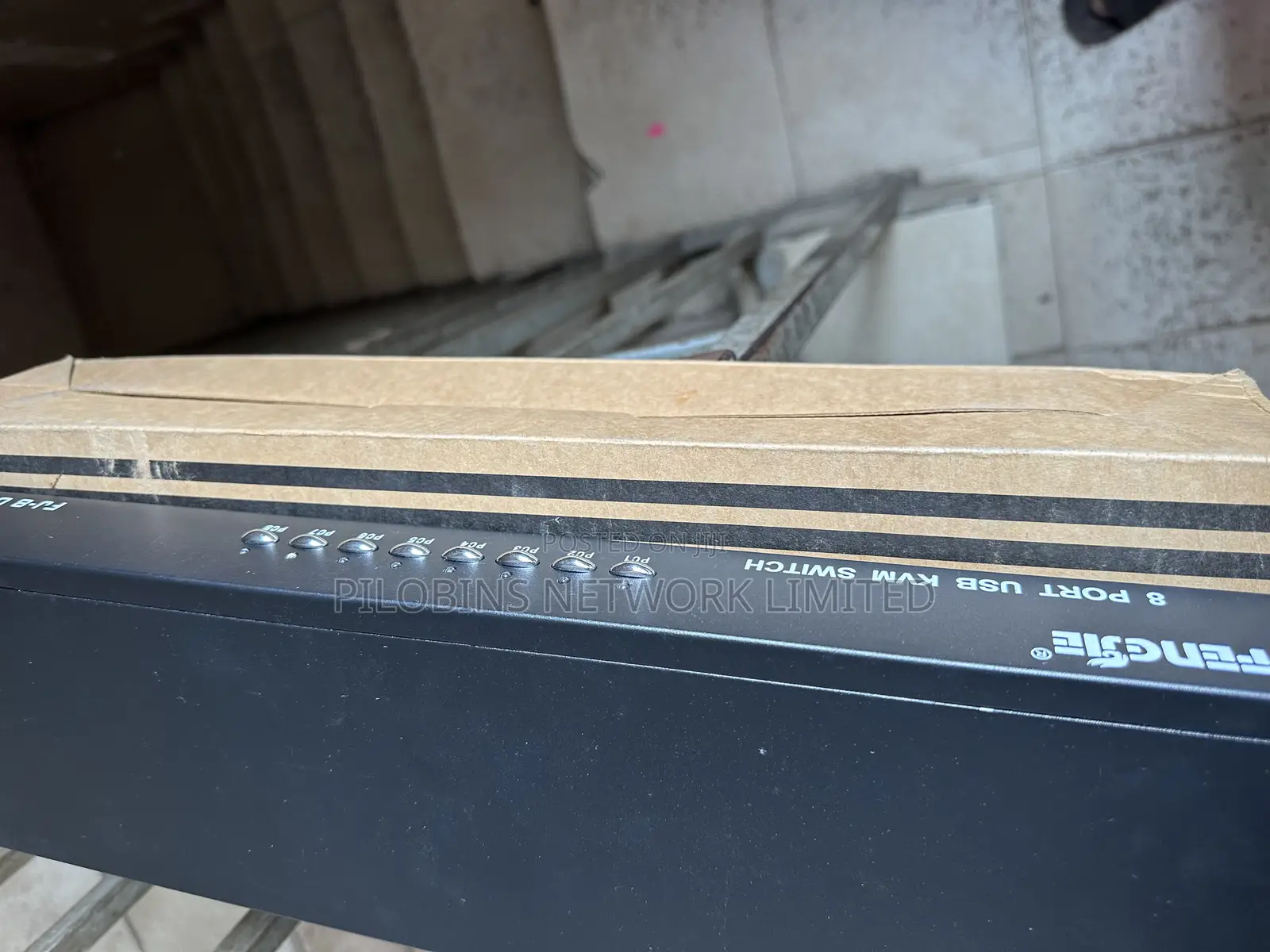 8 Ports KVM Switch
