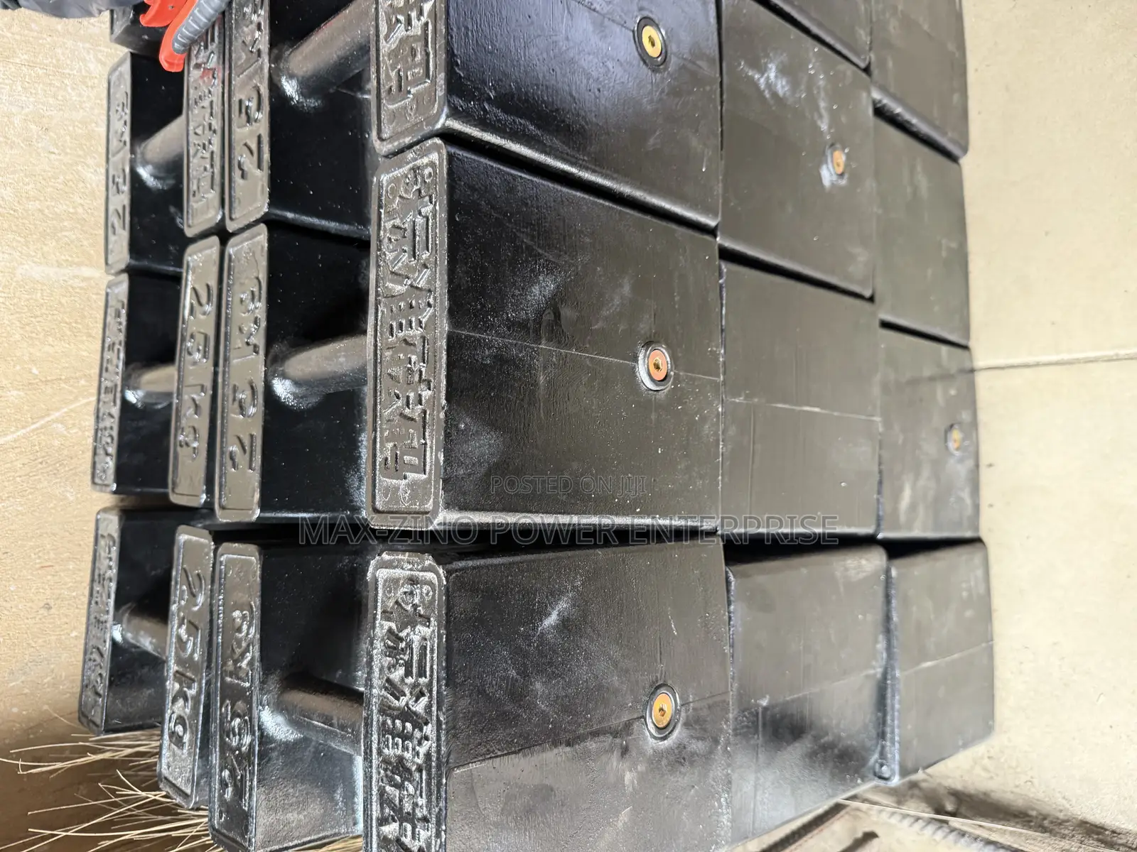 25kg Black Iron Cast Weight Available At Affordable Price