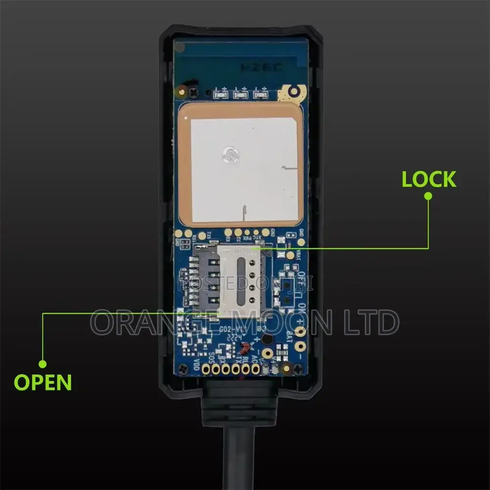 Sinotrack St-900 Real Time Vehicle Tracking GPS Tracker With Free App