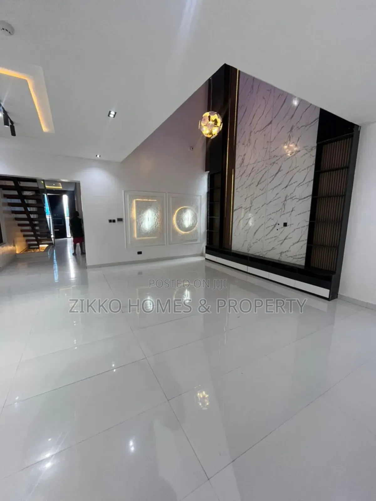 5bdrm Duplex in Ajah, Lekki for sale