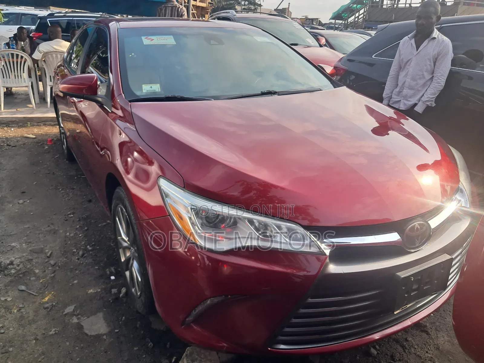 Toyota Camry XLE V6 4dr Sedan (3.6L 6cyl 6A) 2016 Red