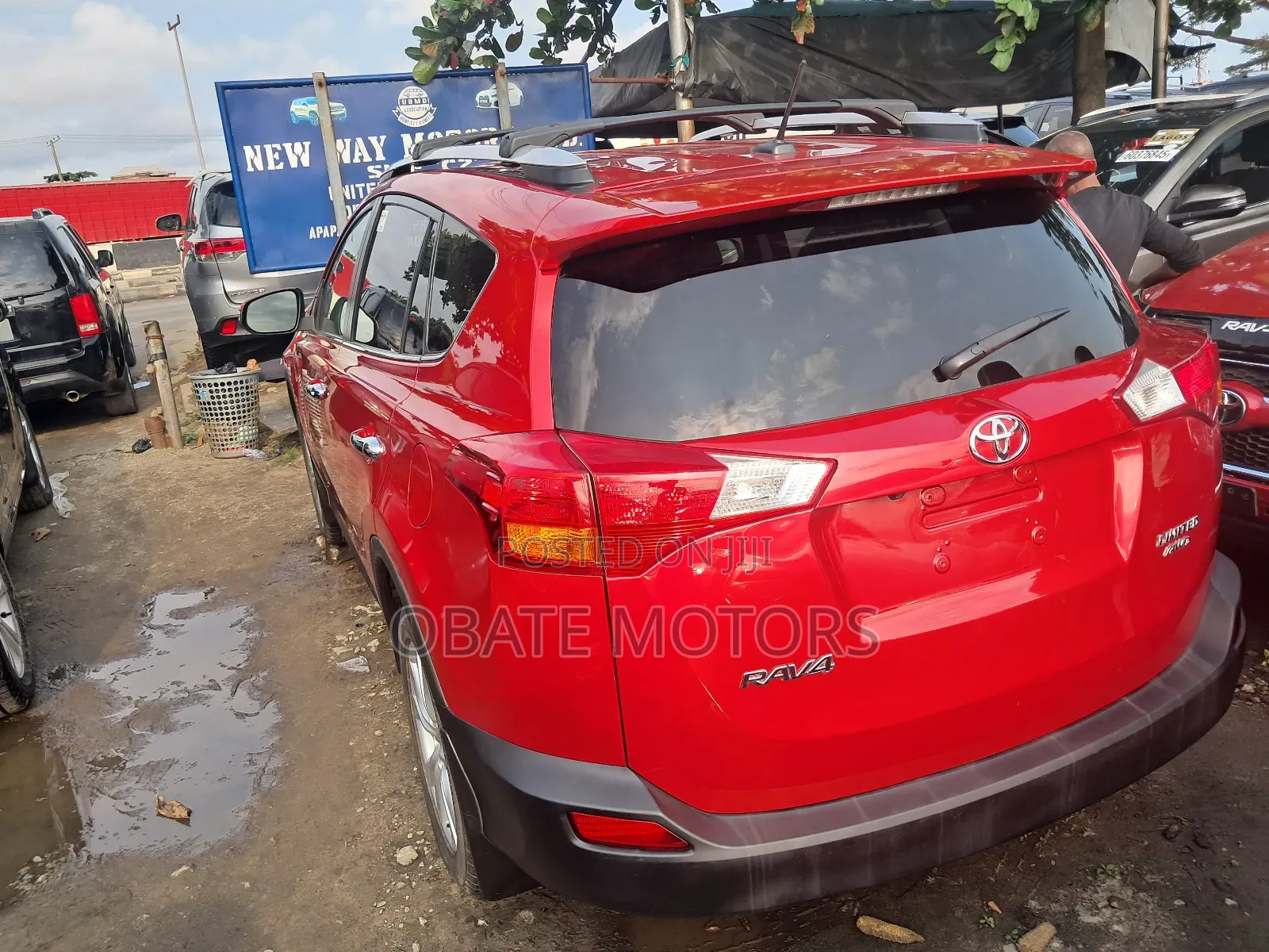 Toyota RAV4 Limited 4dr SUV (2.5L 4cyl 6A) 2015 Red