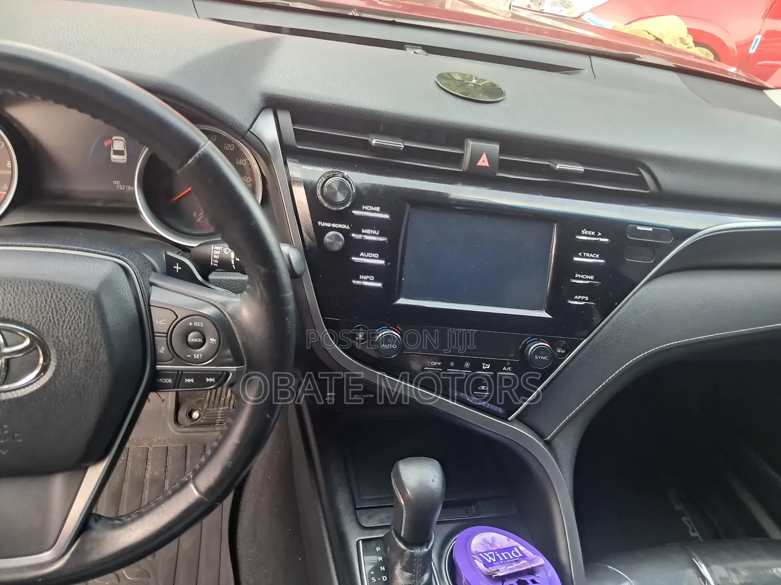 Toyota Camry XSE 4dr Sedan (2.5L 4cyl 6A) 2017 Red