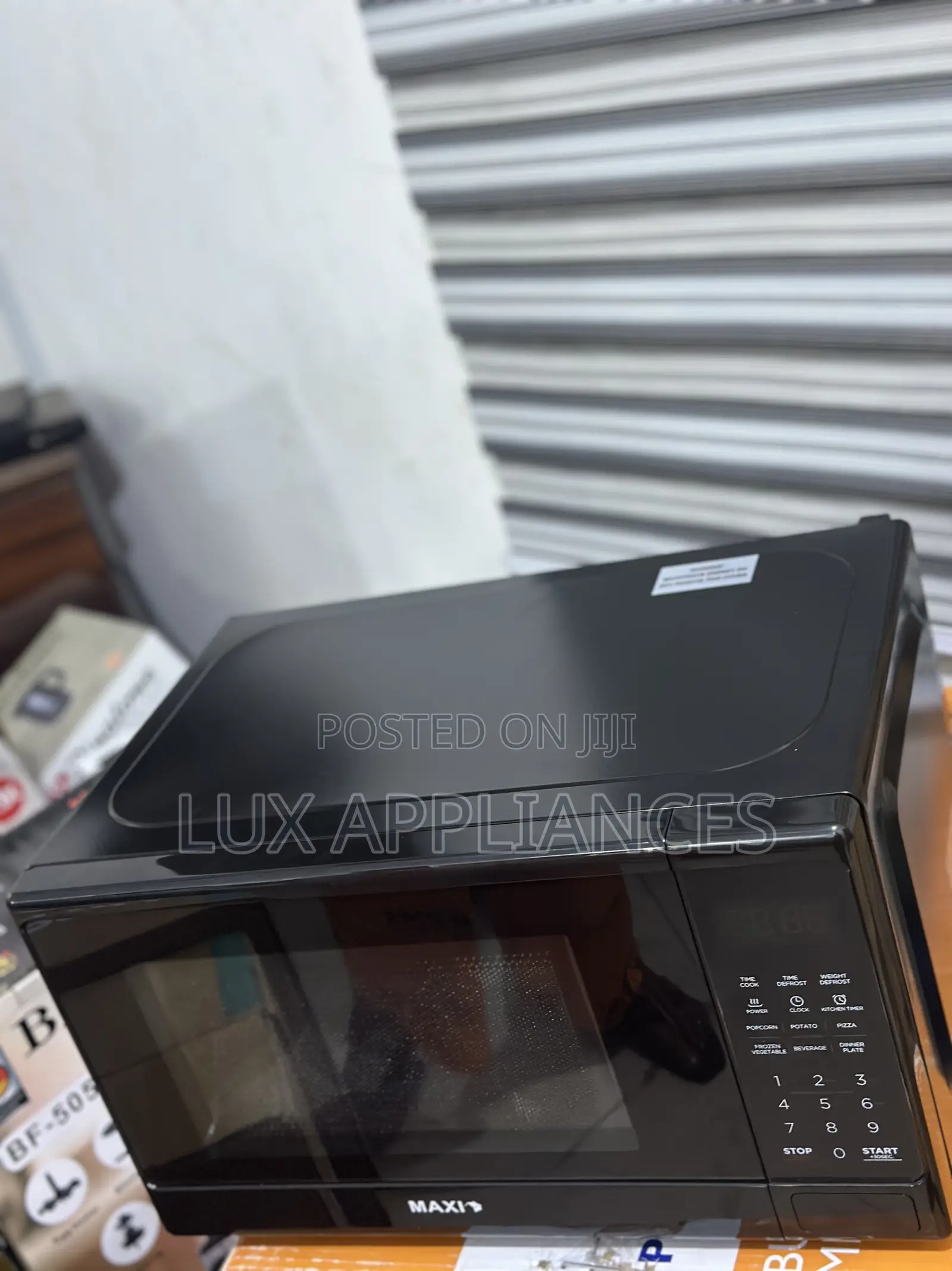Maxi 20l Flexible Microwave Oven Offers a Standard