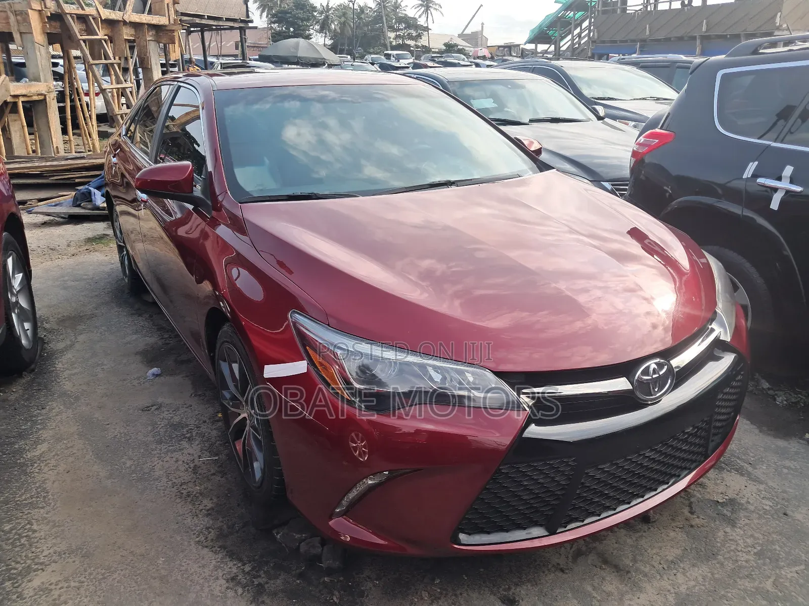 Toyota Camry XSE 4dr Sedan (2.5L 4cyl 6A) 2015 Red