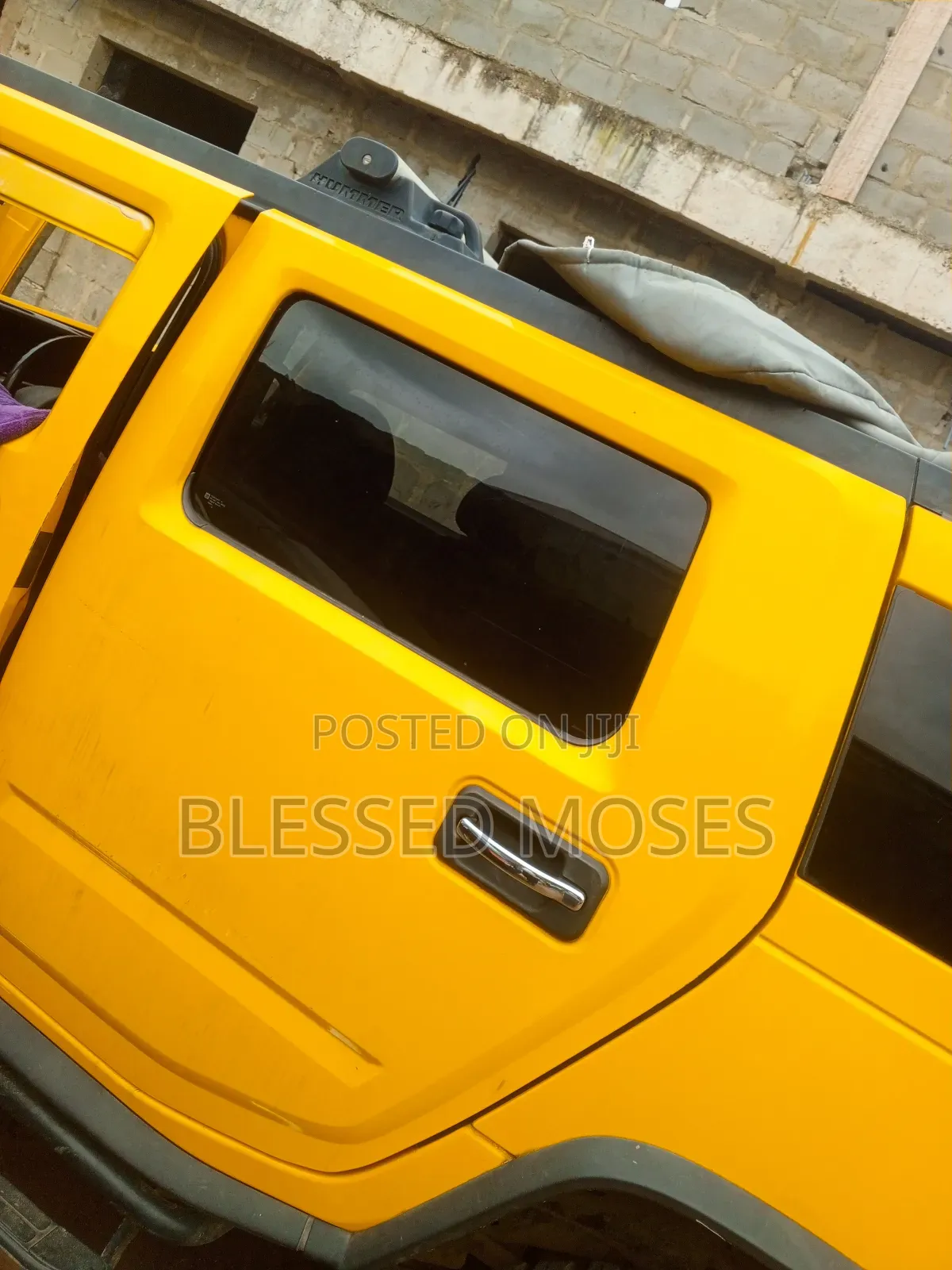 Hummer 3 Door Glass