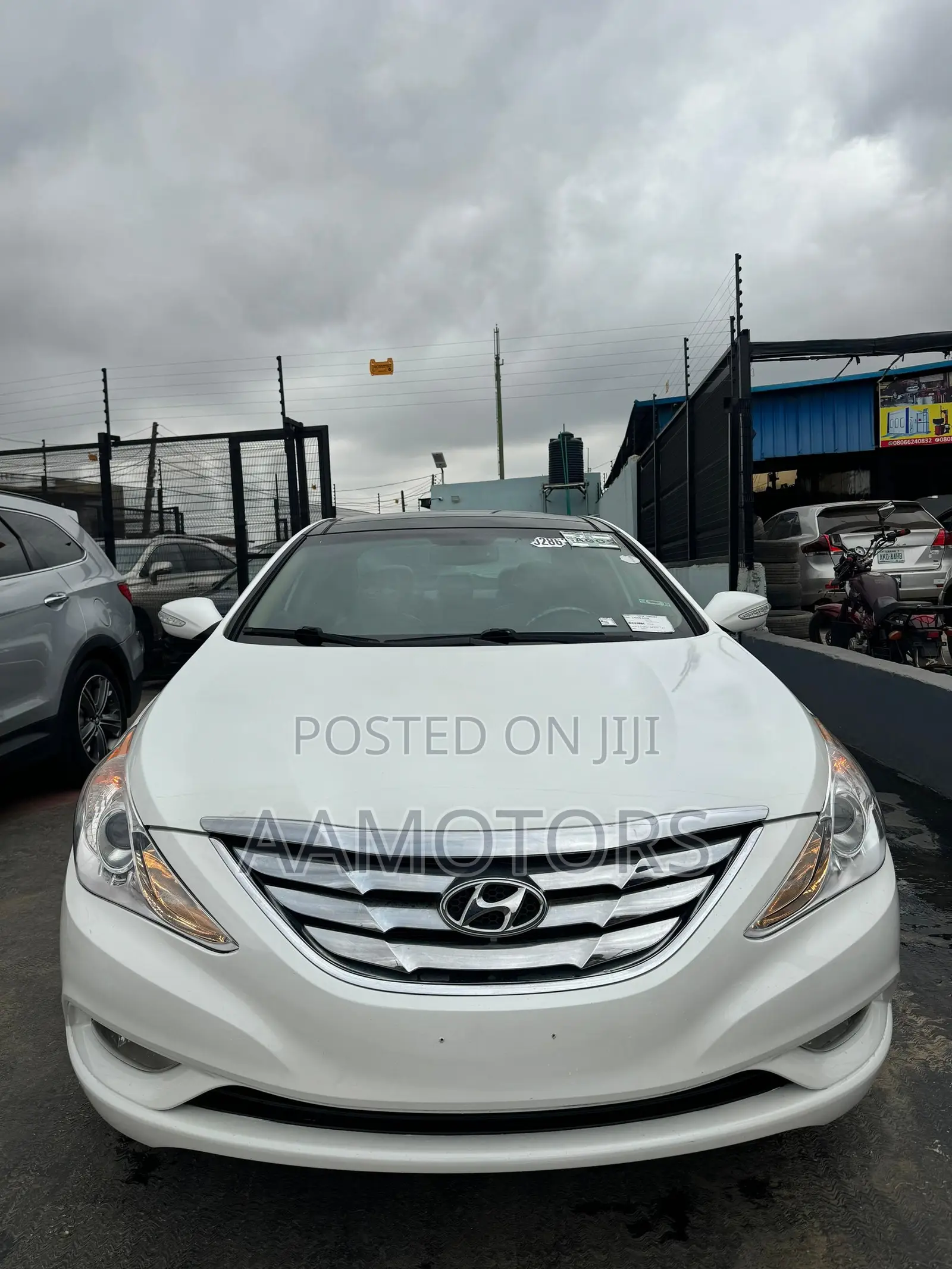 Hyundai Sonata Limited 2.0T Sedan (2.0L 4cyl 6A) 2013 Silver