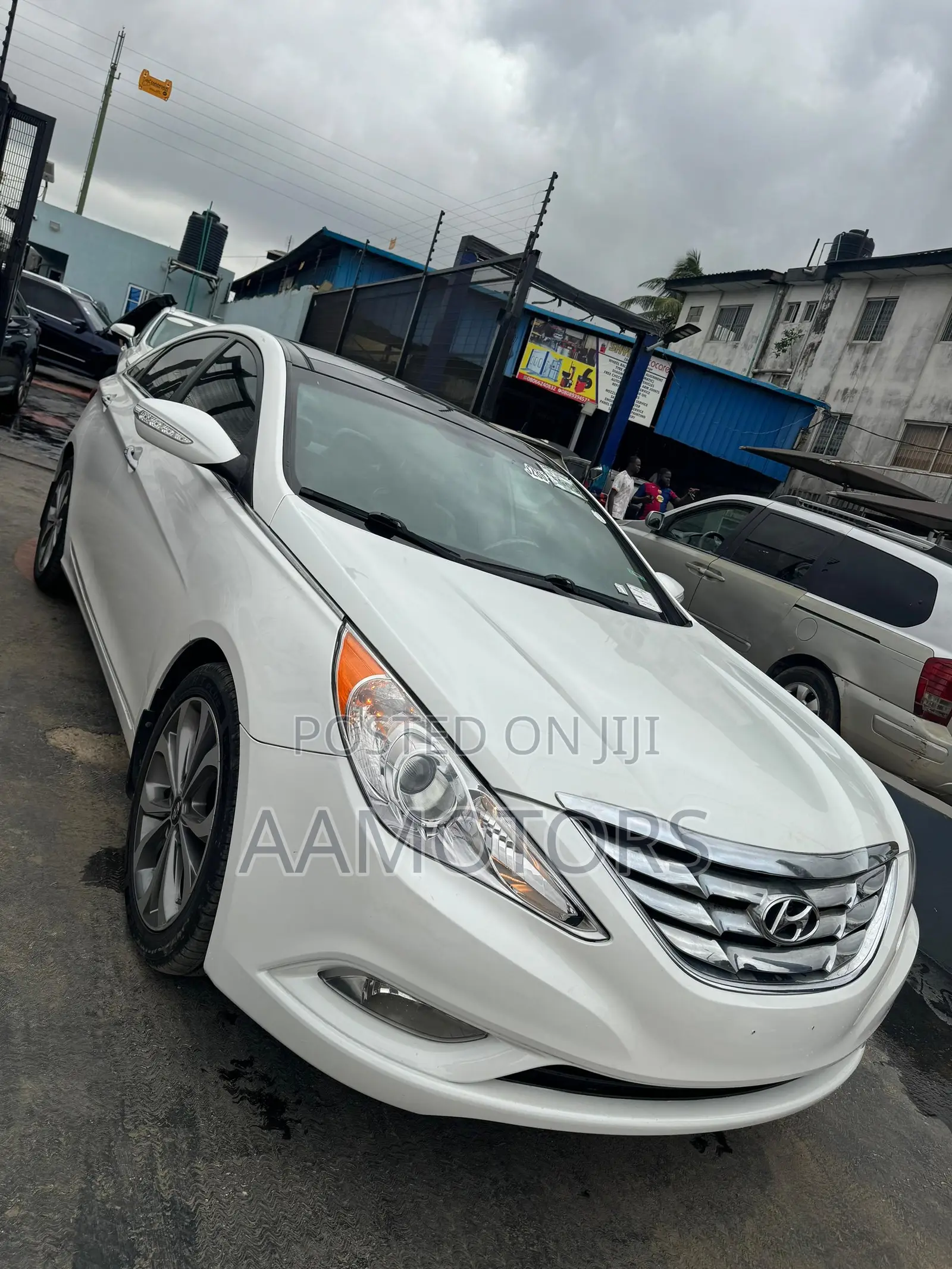 Hyundai Sonata Limited 2.0T Sedan (2.0L 4cyl 6A) 2013 Silver