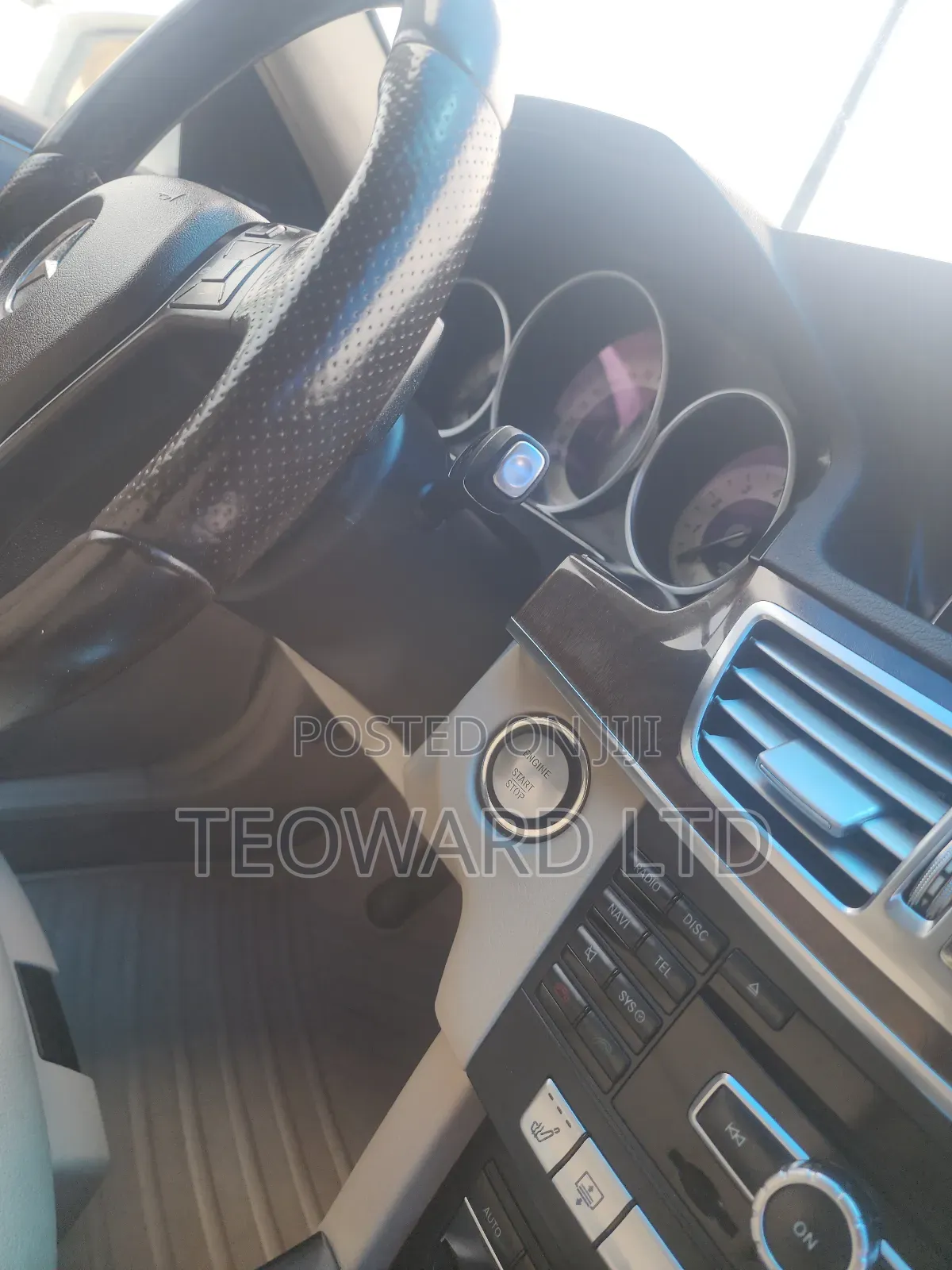Mercedes-Benz E350 Base 4Matic Sedan AWD (3.5L 6cyl 7A) 2015 White